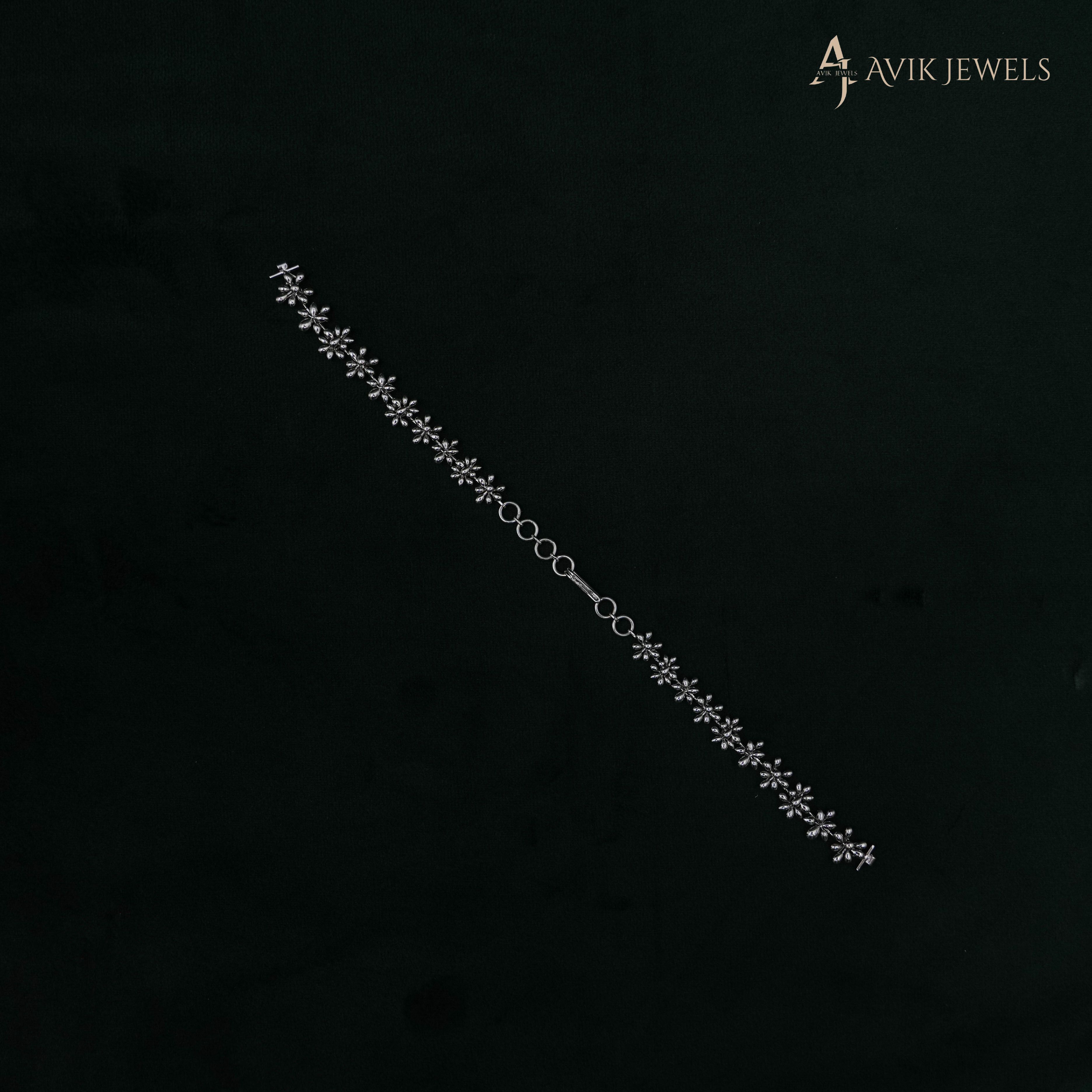 18KT Back Chain of Triple-Layered Lab Grown Diamond & Emerald Masterpiece