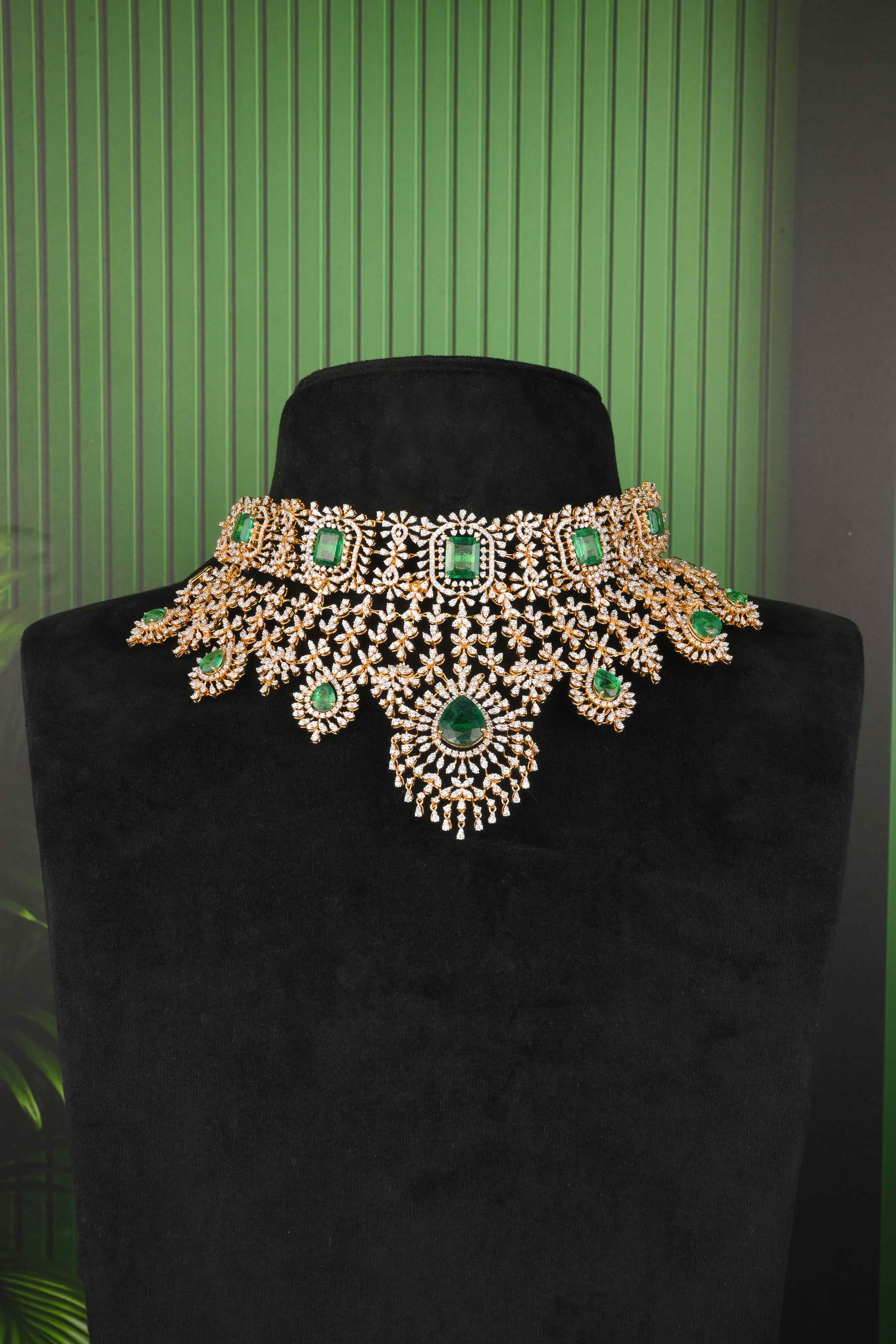 Brinda Gold and Diamonds - Emerald Royal Lace Choker