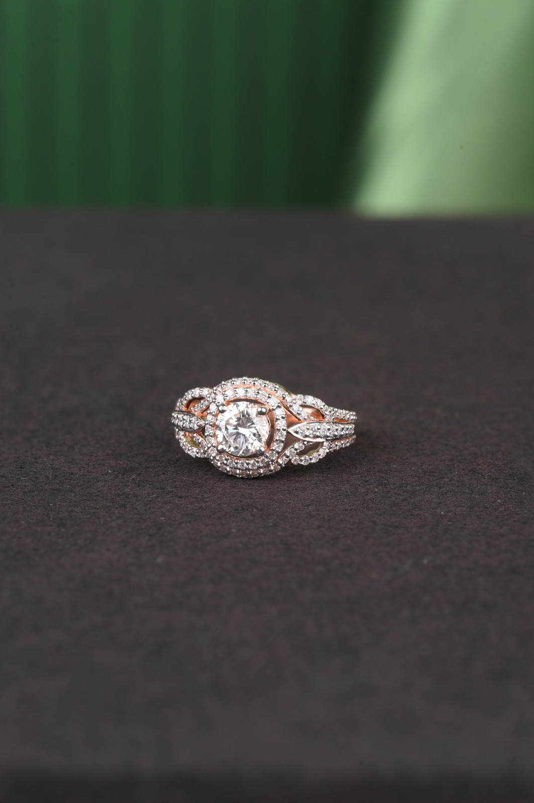 Brinda Gold and Diamonds - Diamond Ring