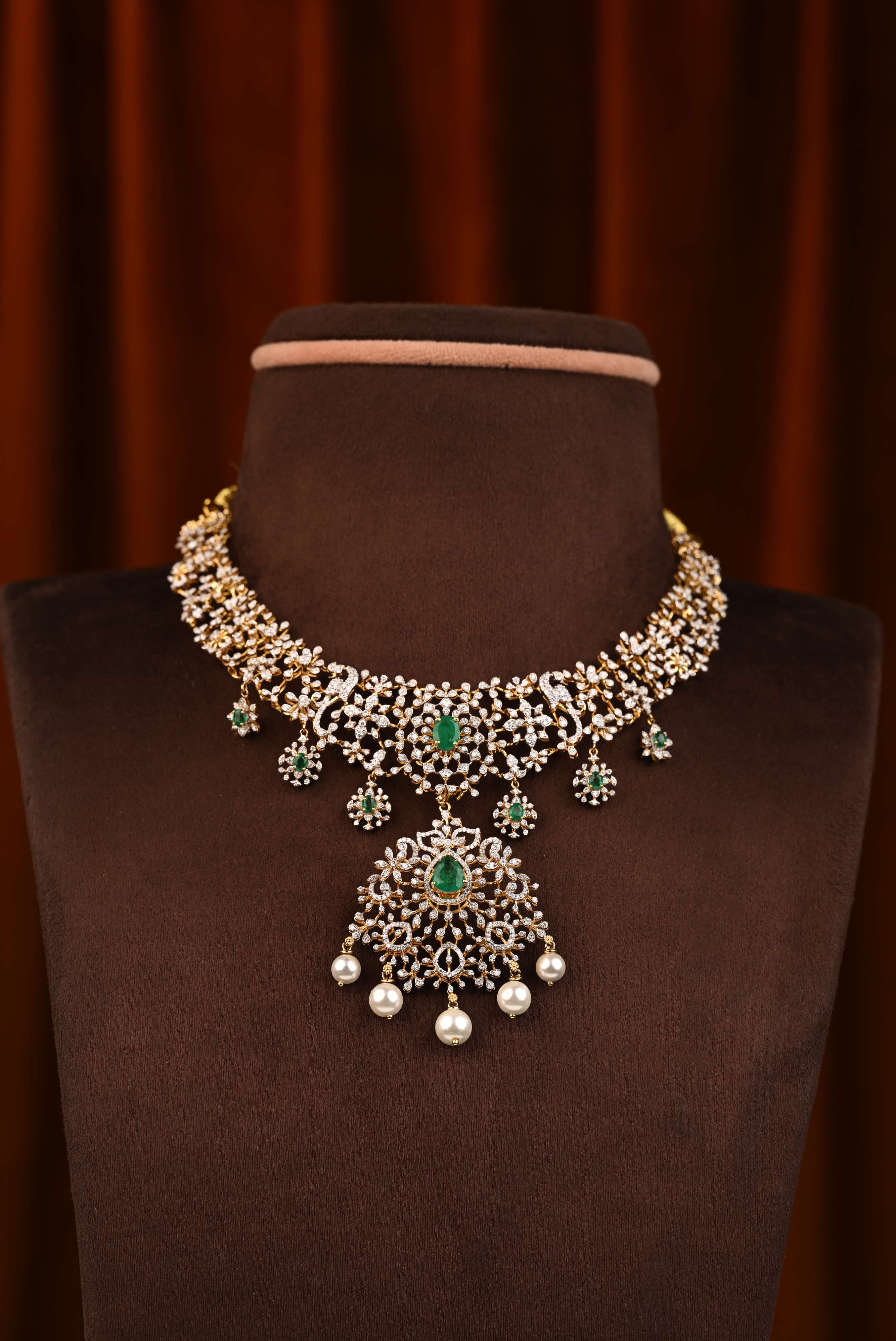 Brinda Gold and Diamonds - Diamond Emerald Necklace