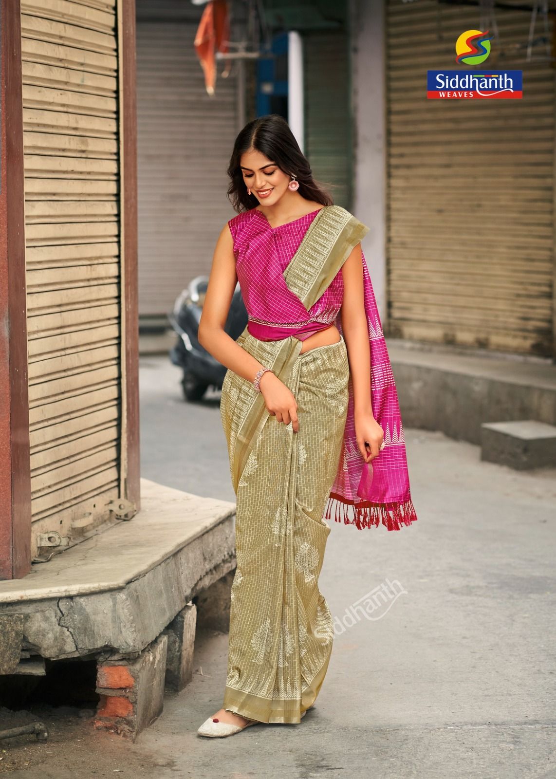 Diya sarees - Designer Cotton Silk Saree - Green And Pink