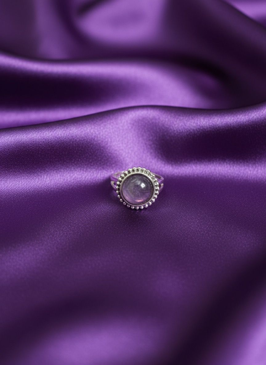 Evaarah - Amethyst Finger Ring - For Intuition