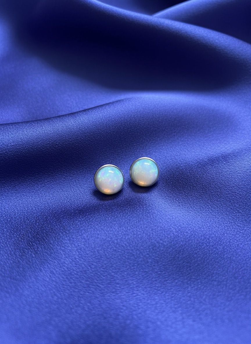 Evaarah - Opal Earring - For Hope & Purity