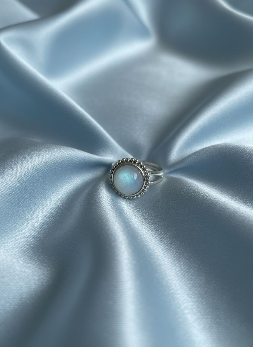 Evaarah - Opal Finger Ring - For Creativity