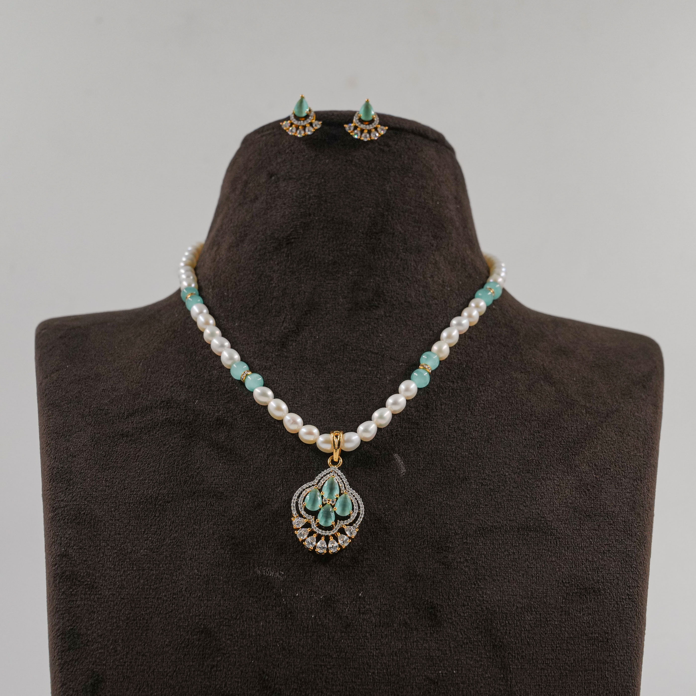 The Pearl Atelier by Kabra Pearls - Pearl Necklace set