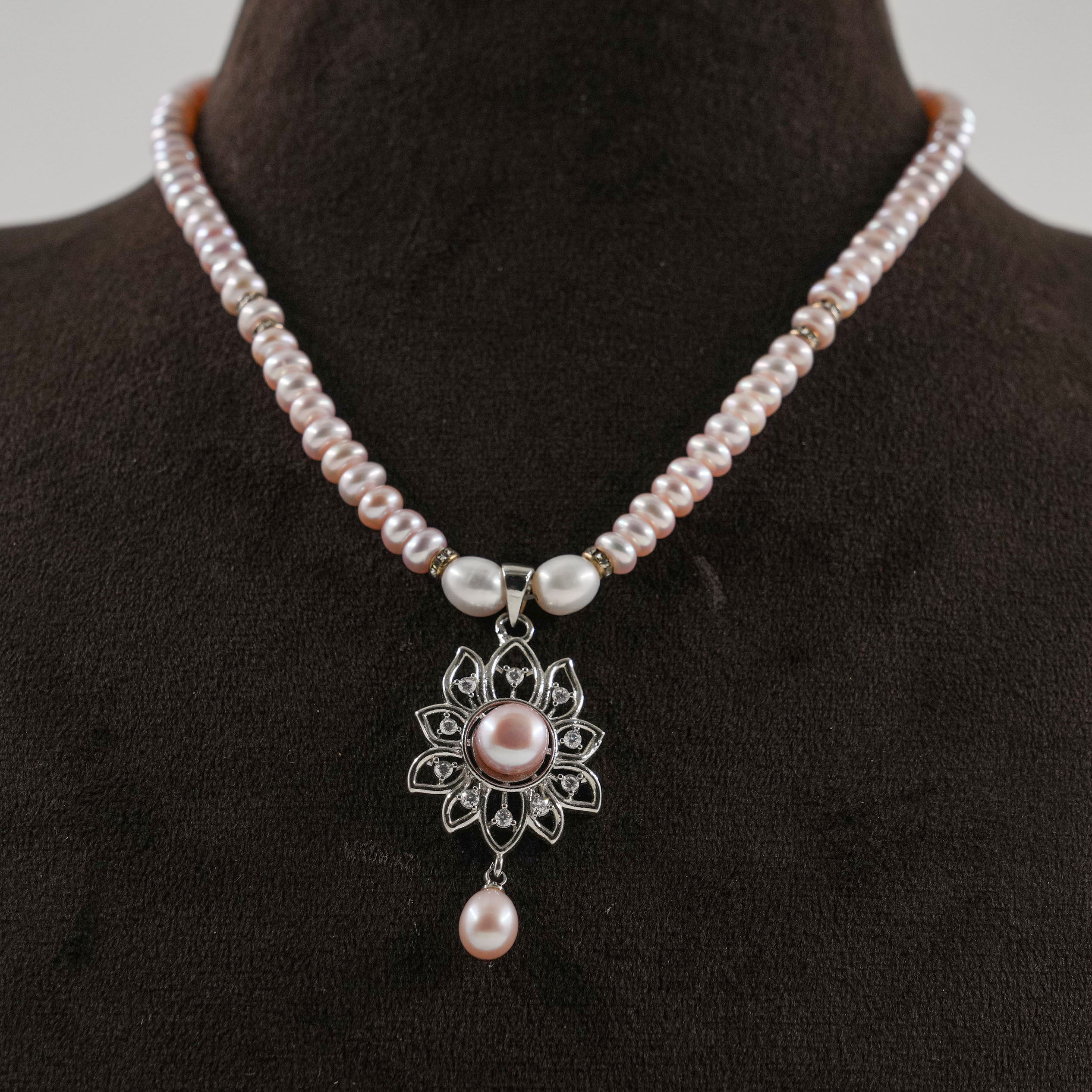 The Pearl Atelier by Kabra Pearls - Pearl Necklace set