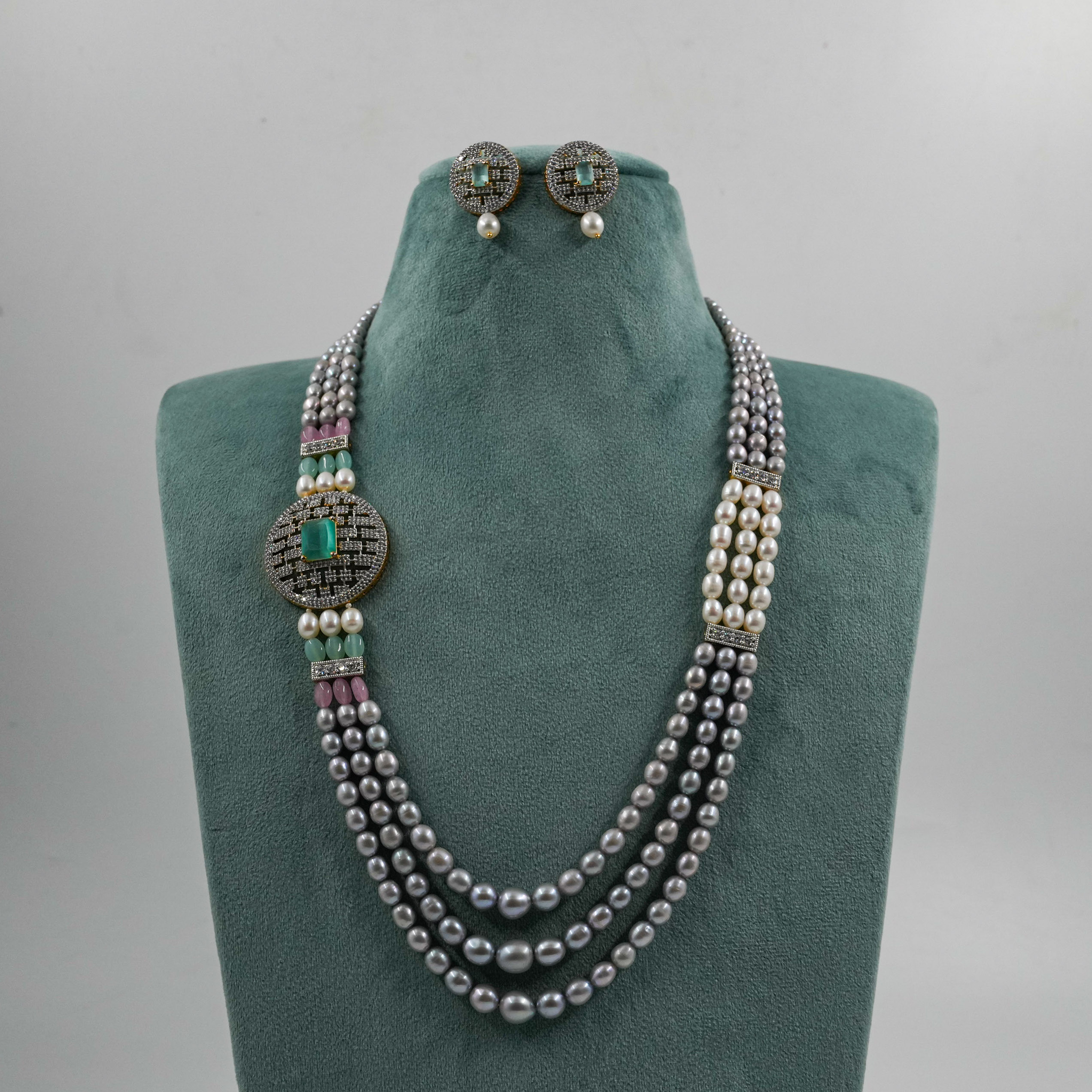 Pearl Necklace set