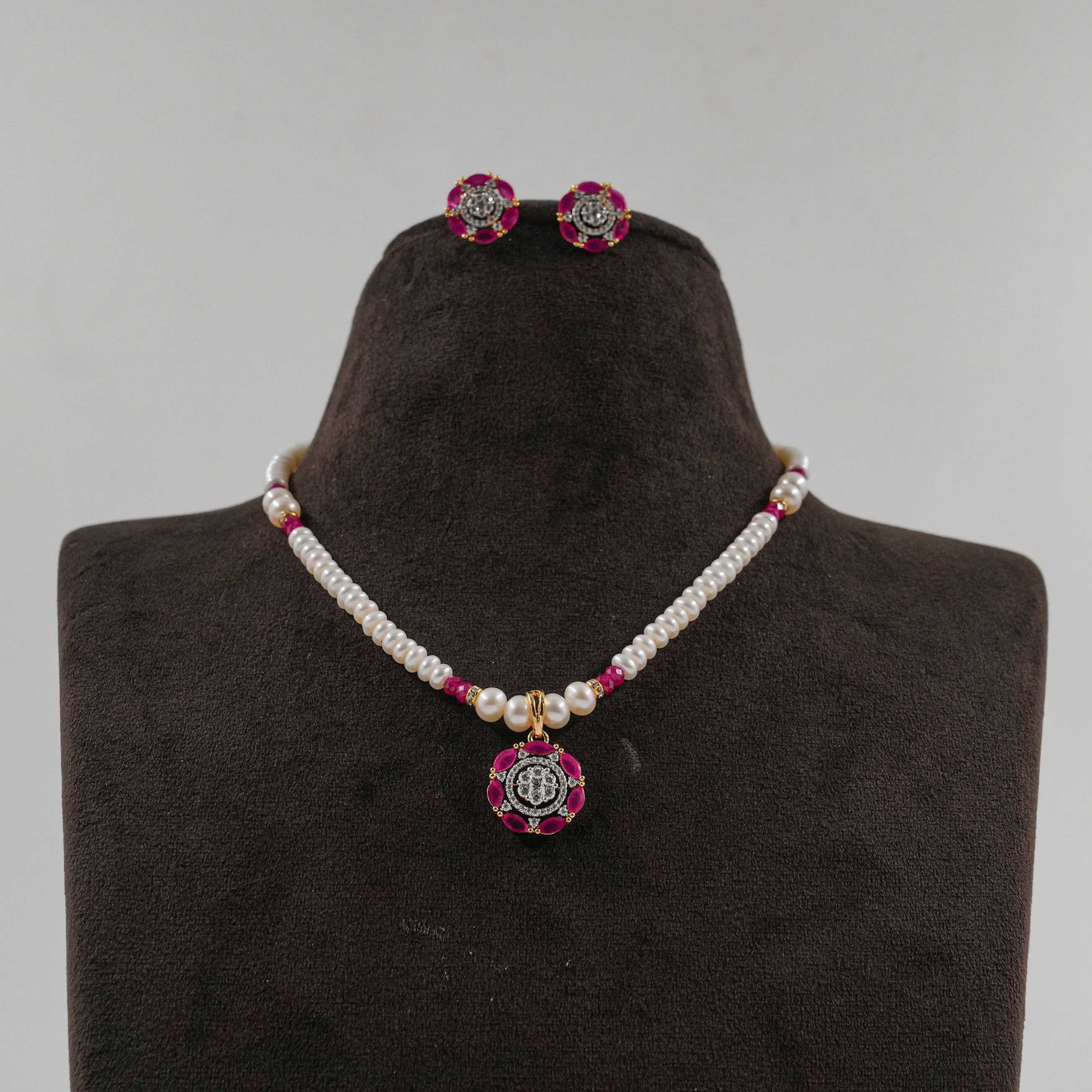 The Pearl Atelier by Kabra Pearls - Pearl Necklace set