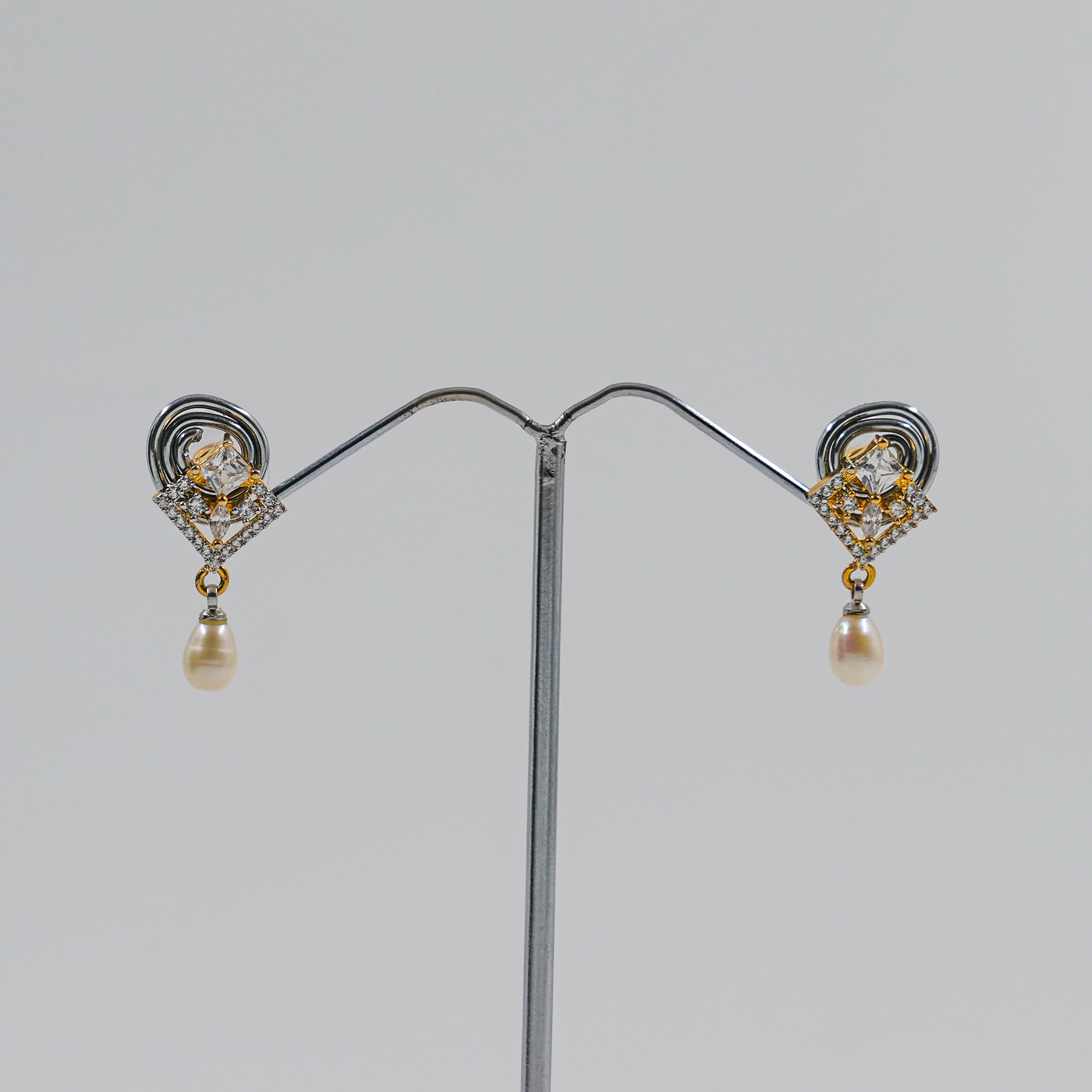 Order Pearl Necklace set online in Hyderabad