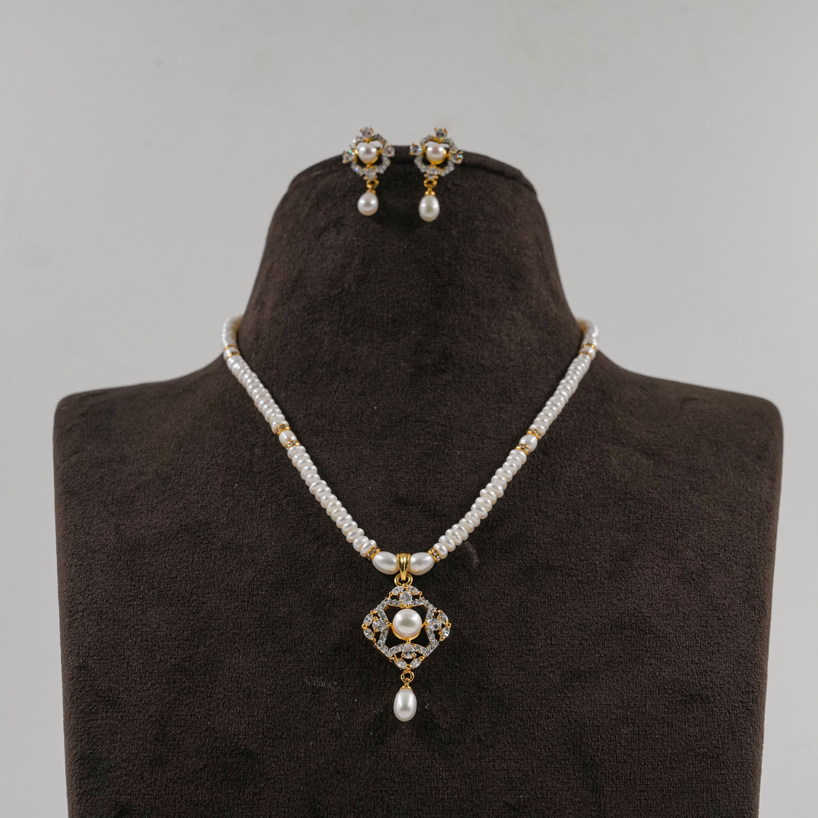 The Pearl Atelier by Kabra Pearls - Pearl Necklace set