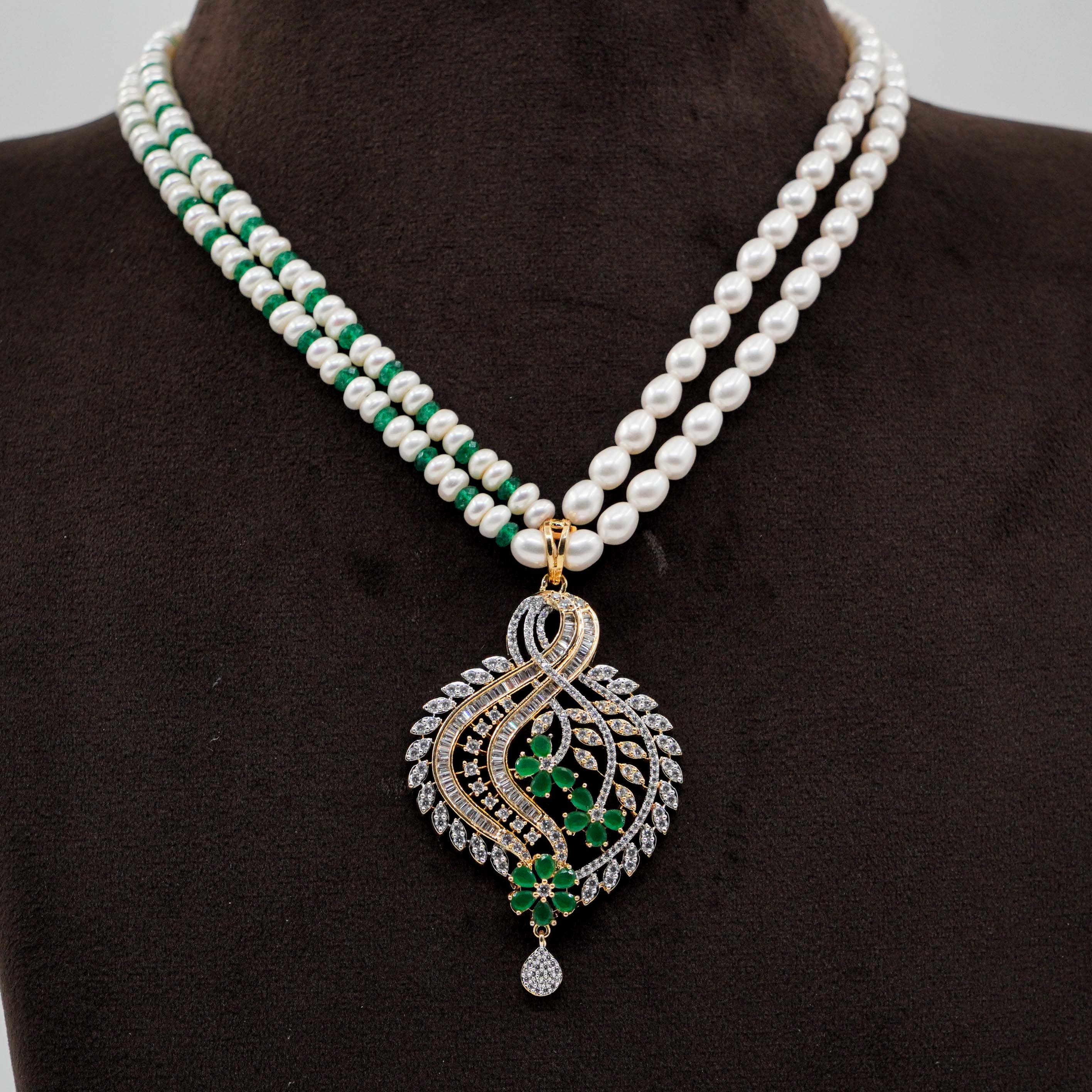 Pearl Emerald Necklace