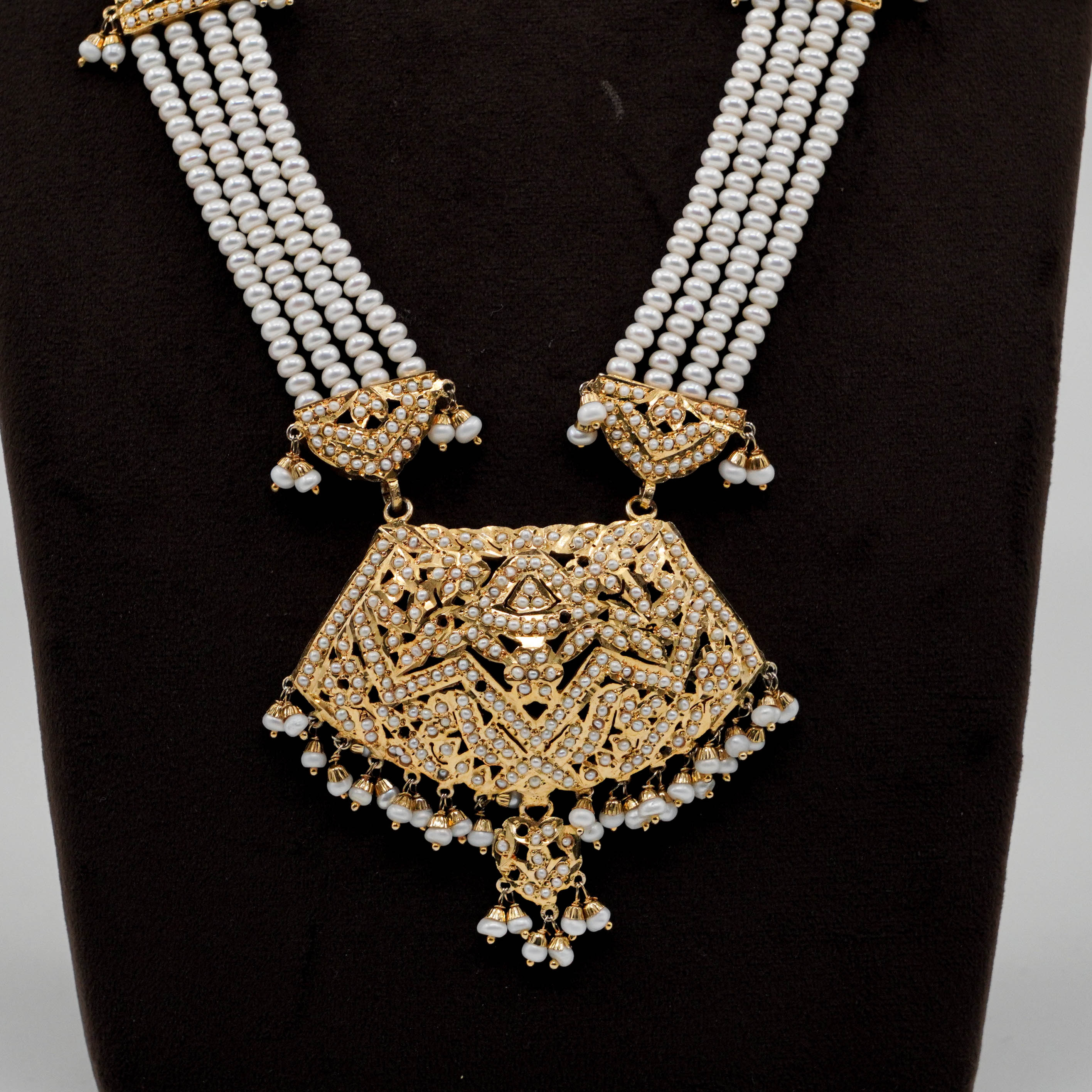 The Pearl Atelier by Kabra Pearls - Pearl Necklace Set