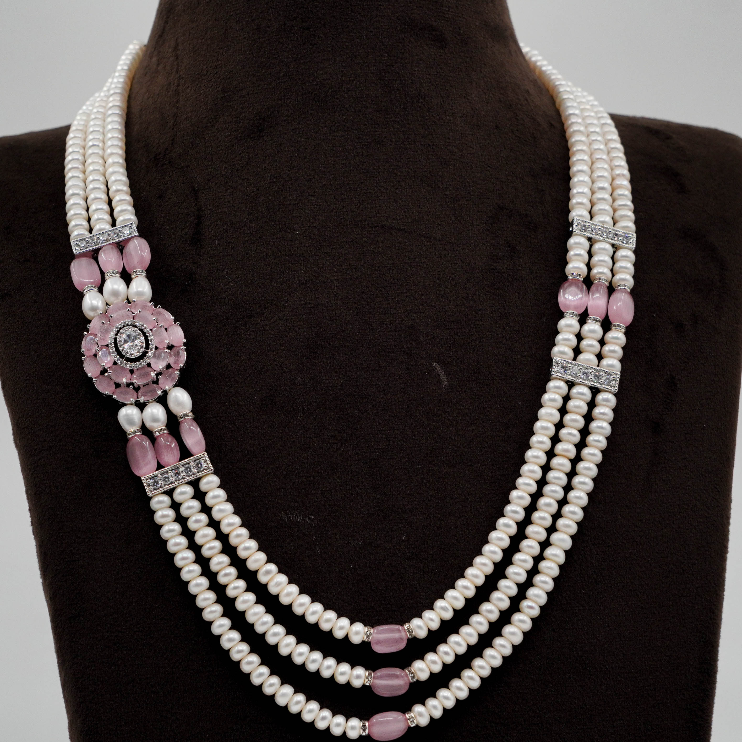 Pearl Necklace Set