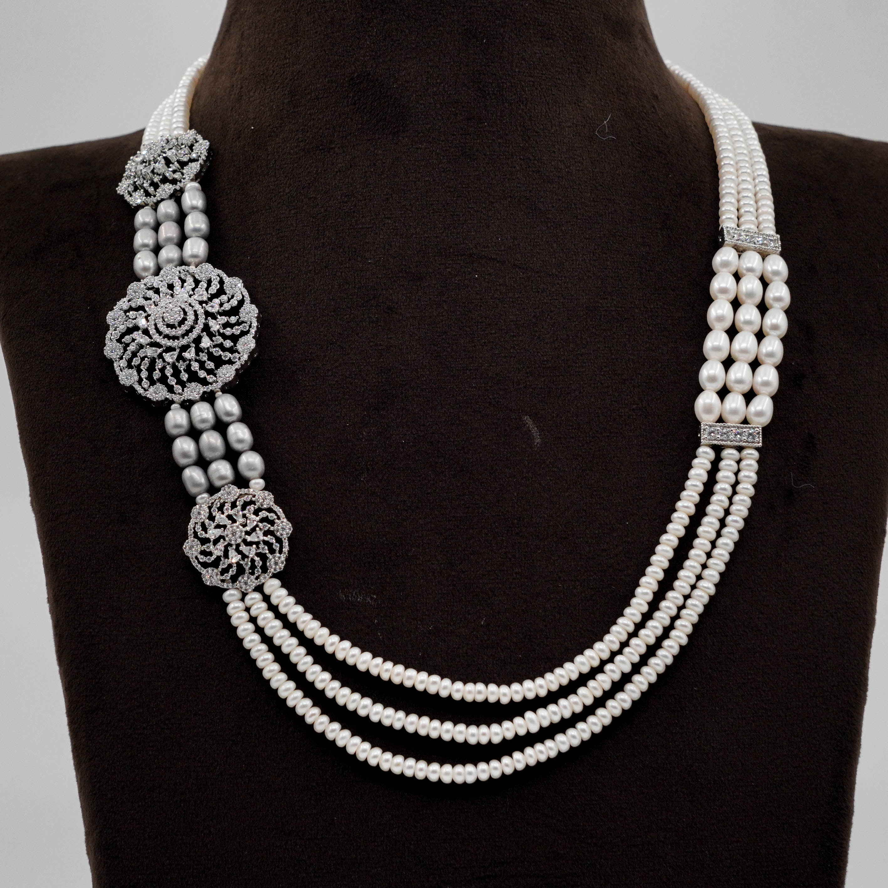 Pearl Necklace Set