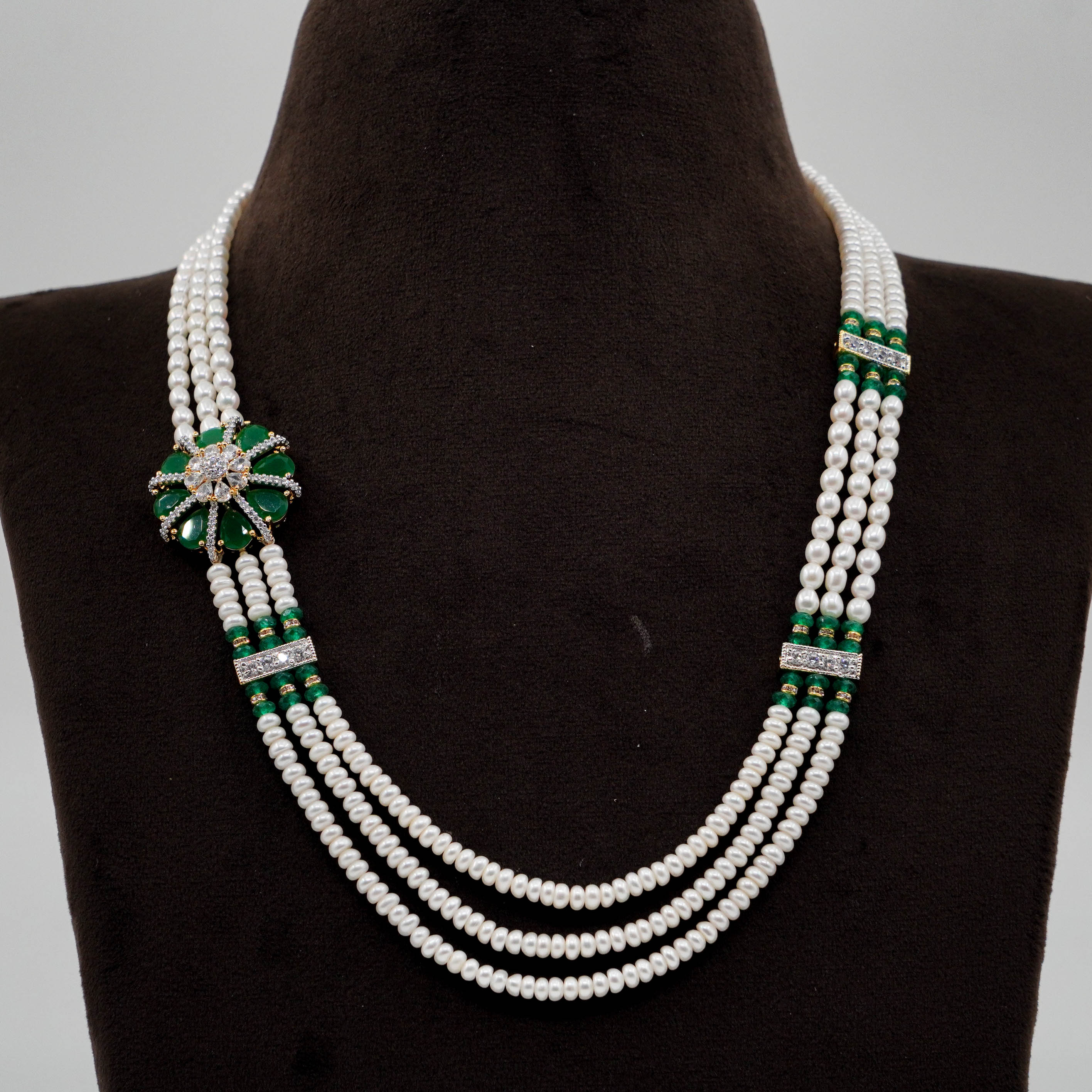 Pearl Necklace Set