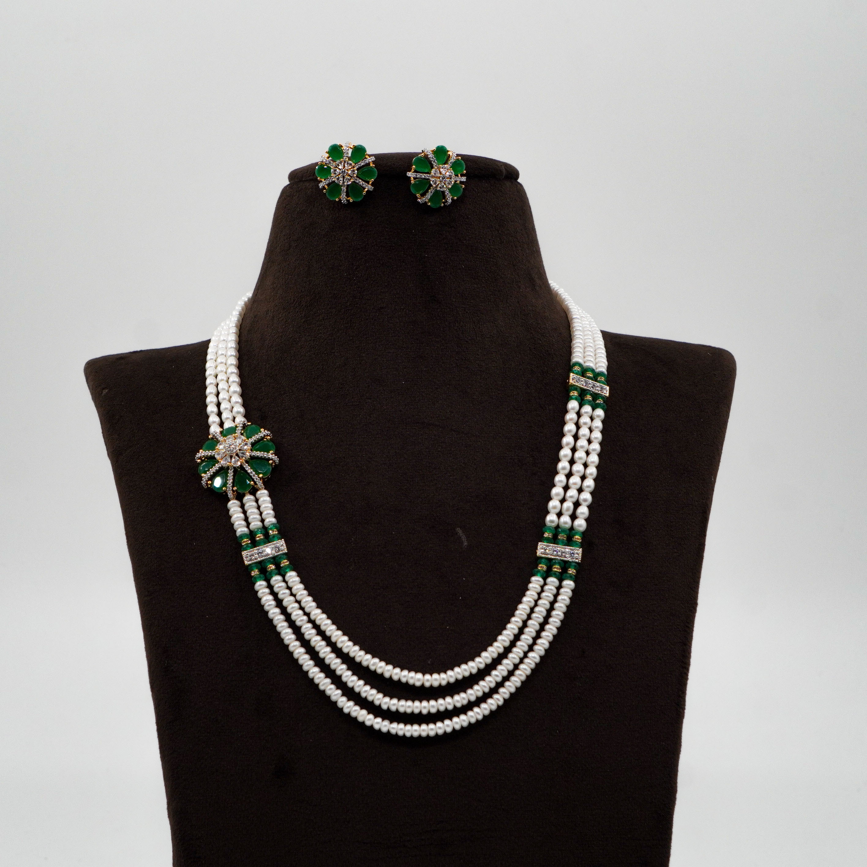 Pearl Necklace Set