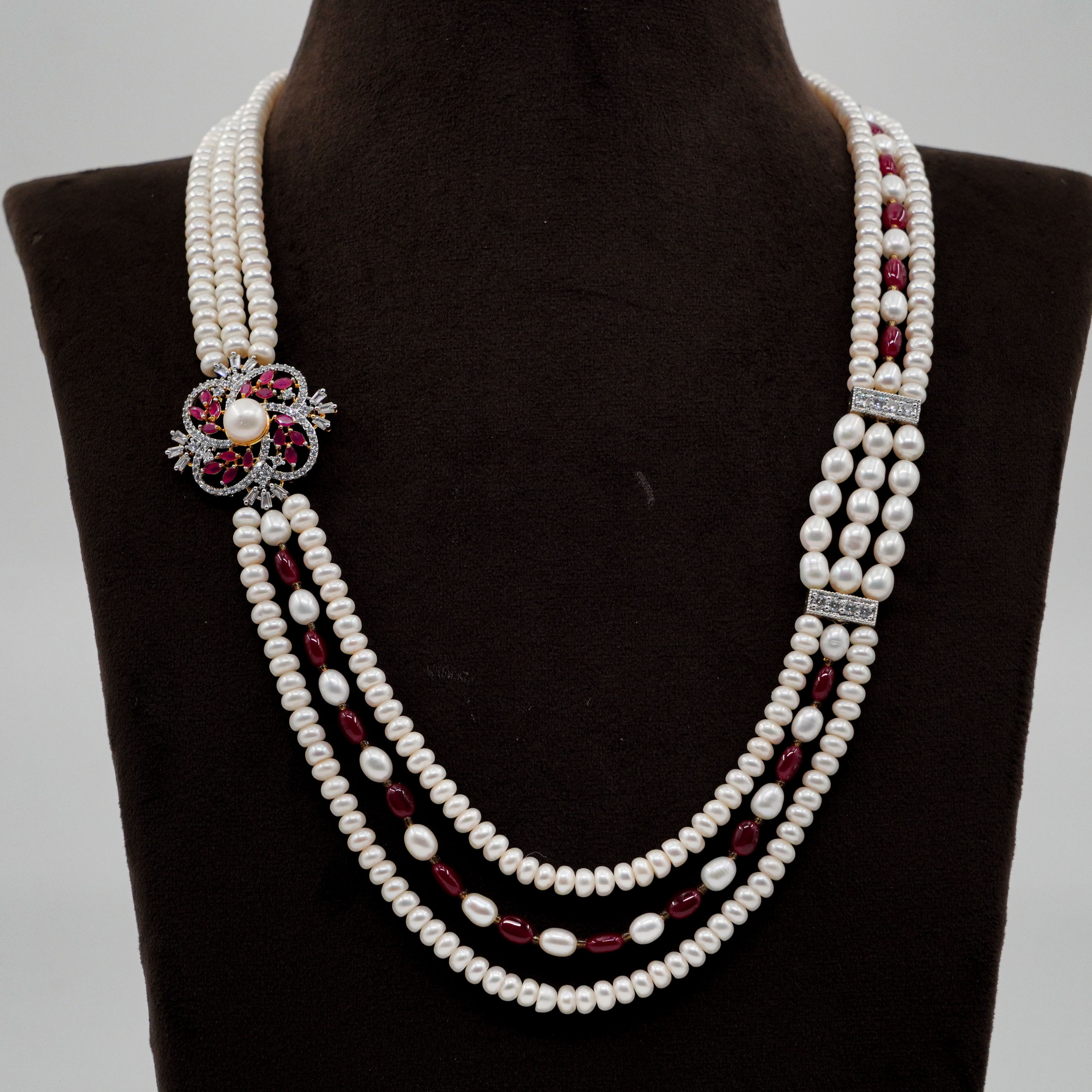 Pearl Necklace Set
