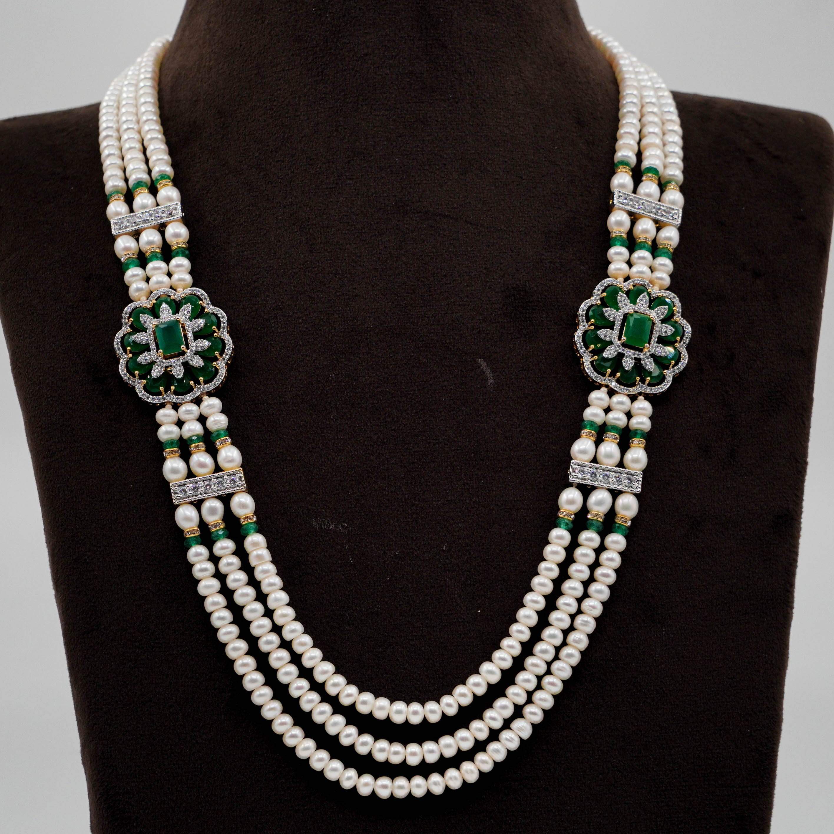 Pearl Necklace Set