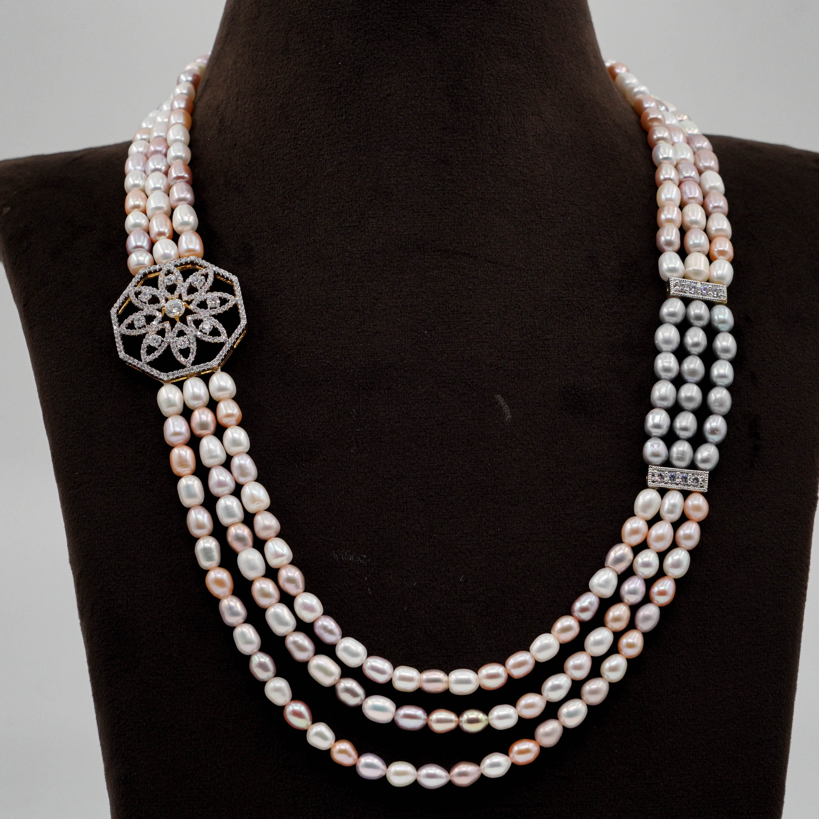 Pearl Necklace Set