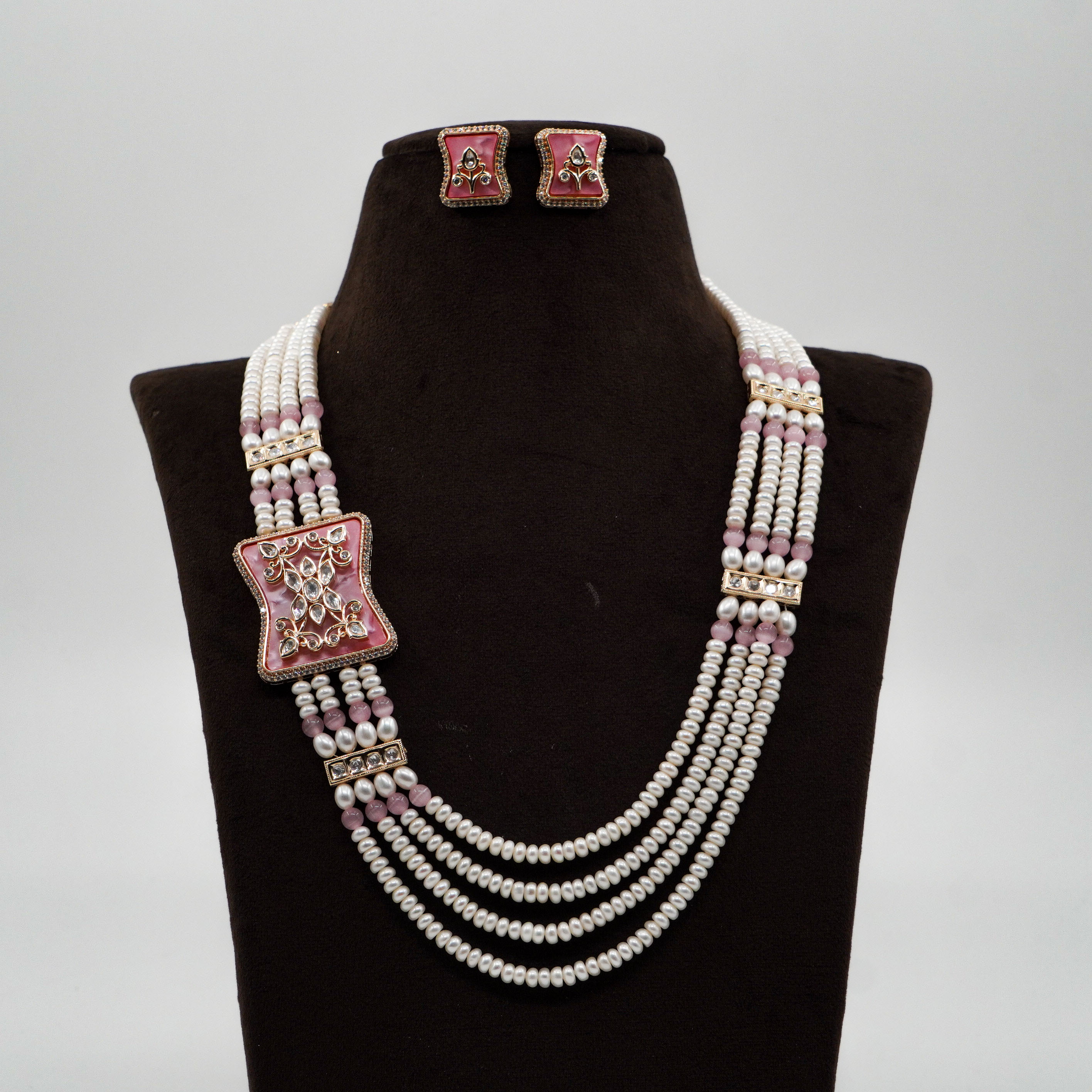 Pearl Necklace Set