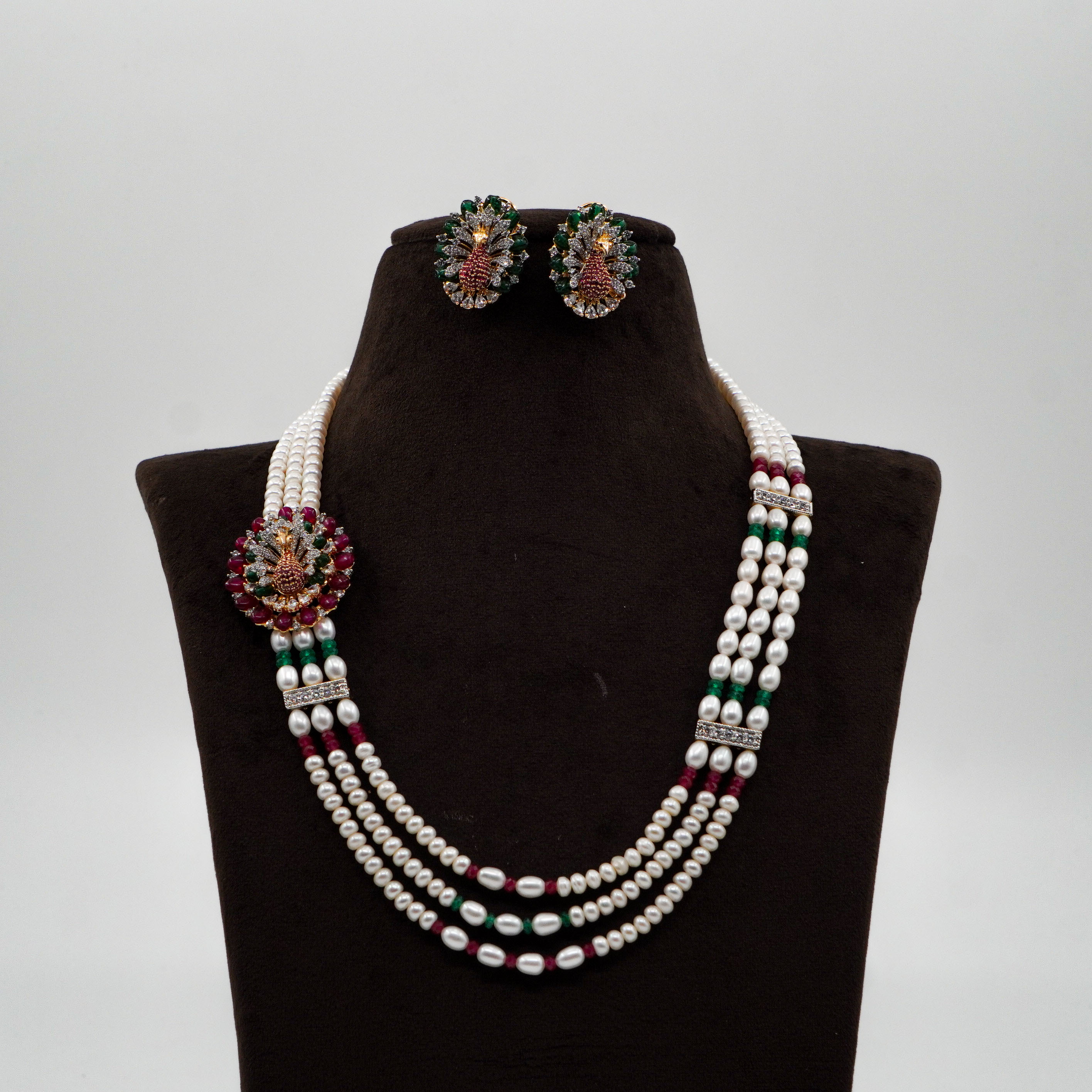Pearl Necklace Set