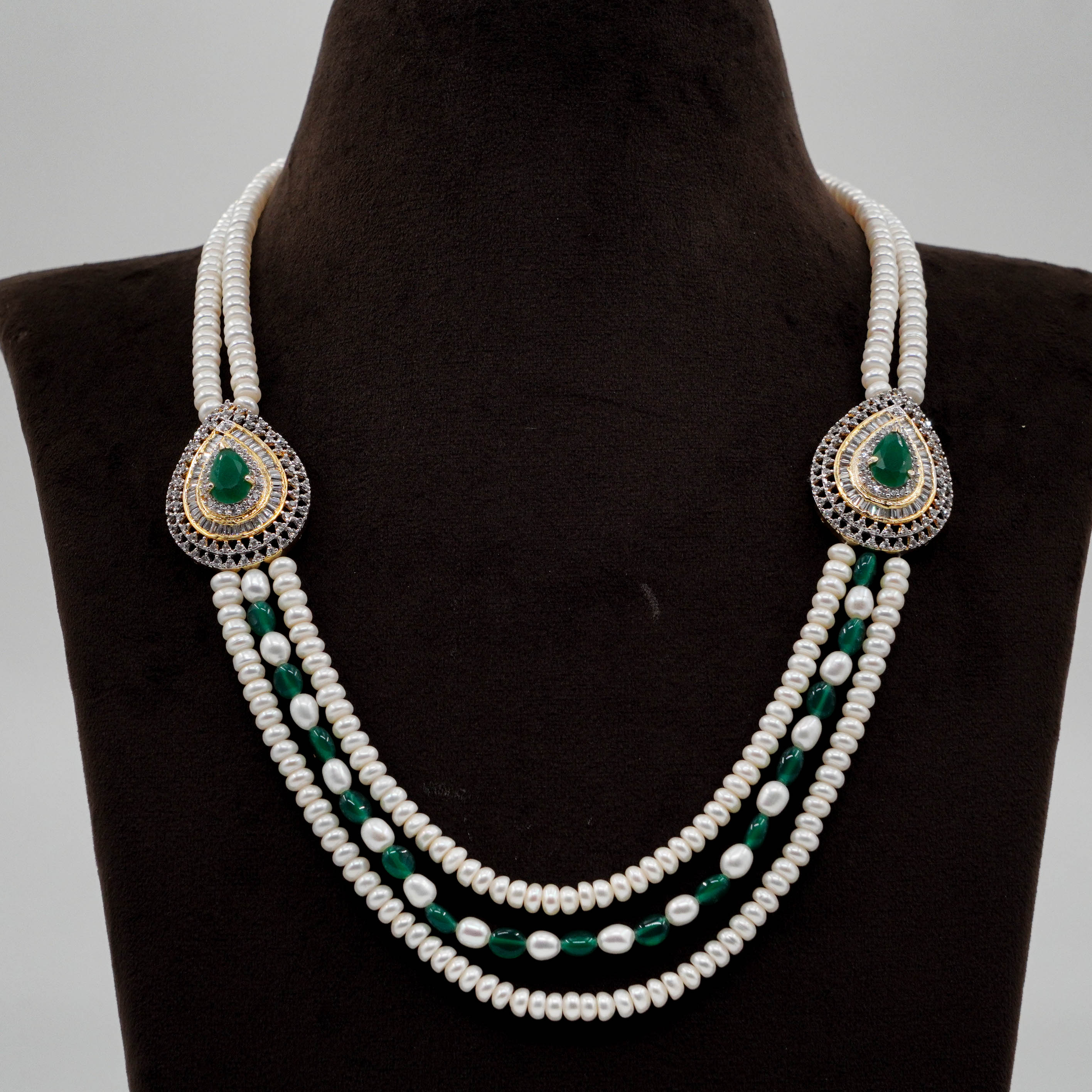 Pearl Necklace Set