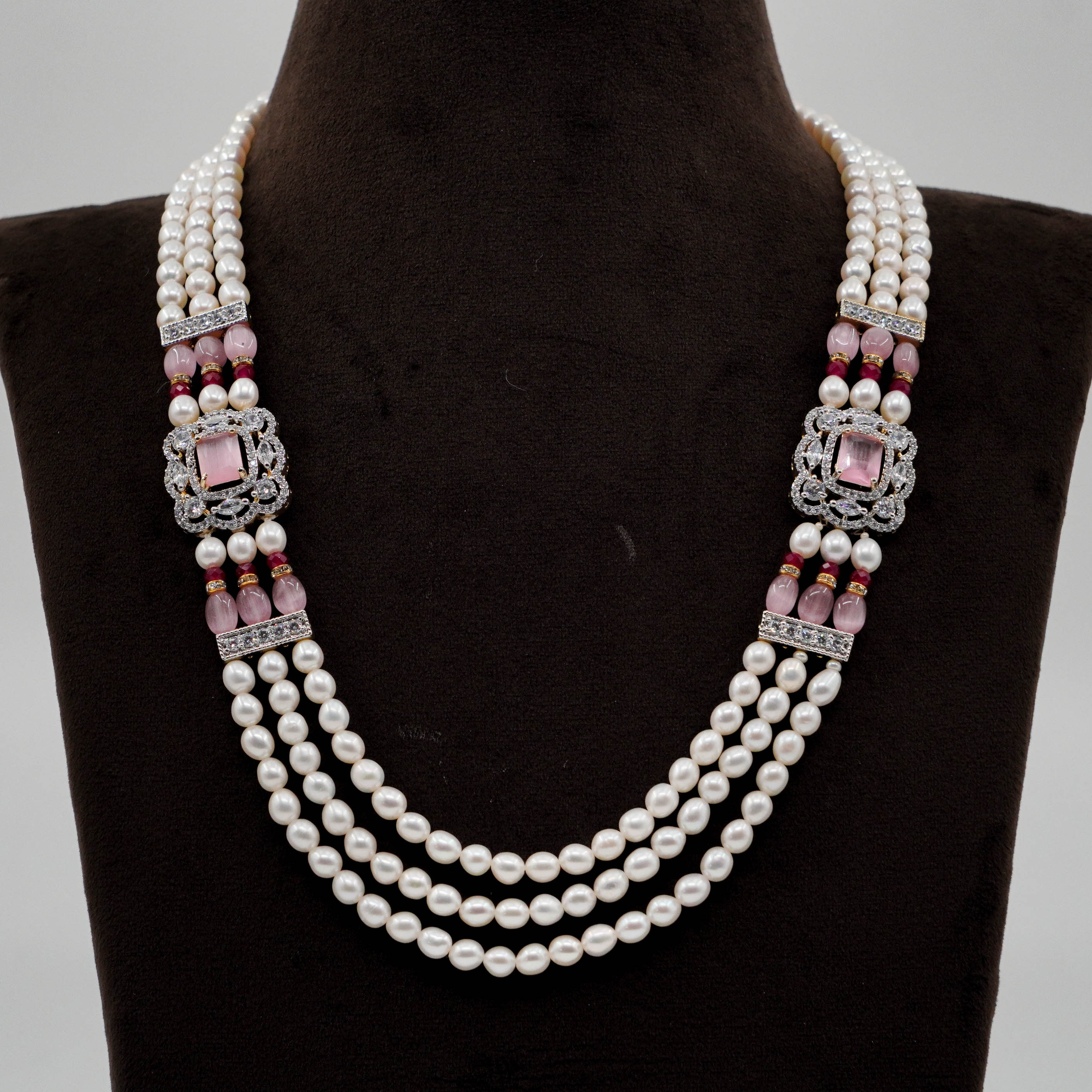 Pearl Necklace Set