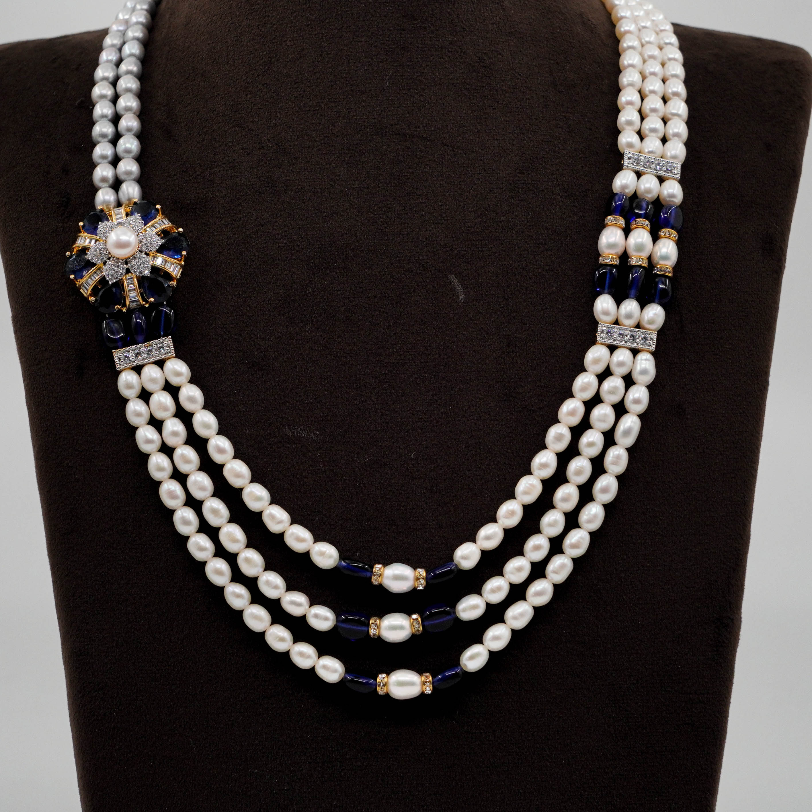 Pearl Necklace Set