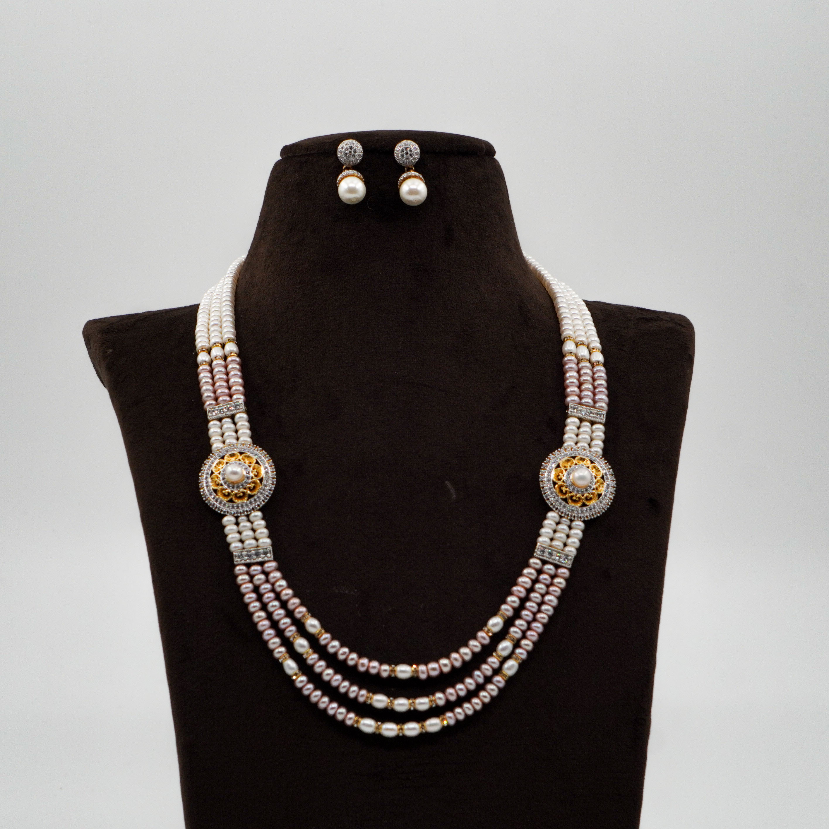 Pearl Necklace Set
