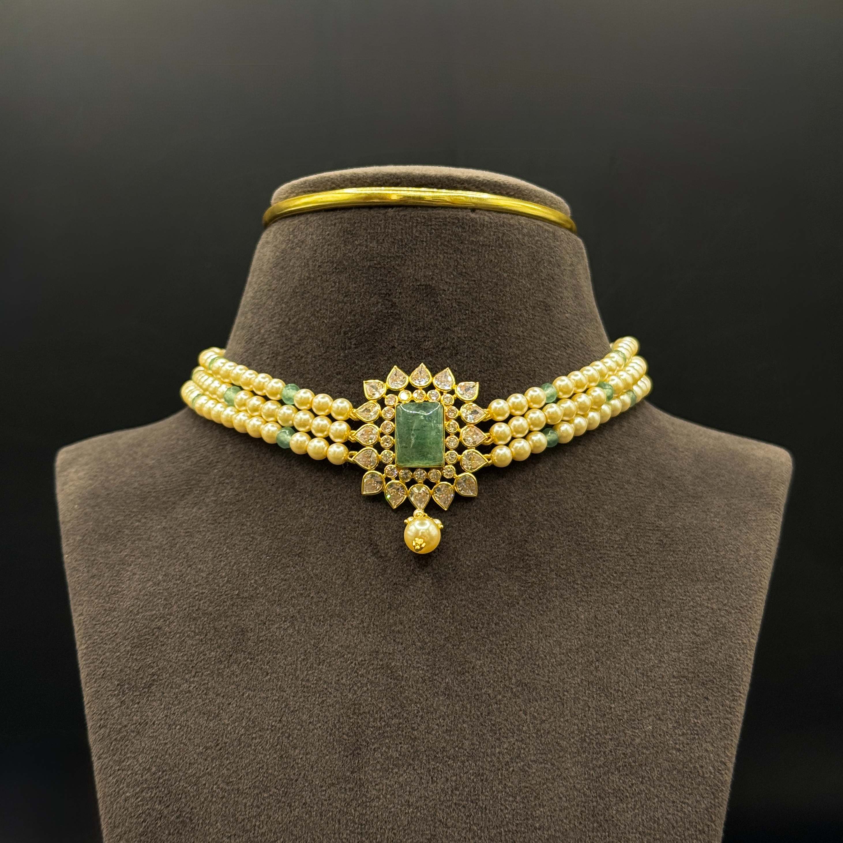 Kimtee Jewellers - Mint Green Pearl Lightweight 916 Gold Choker