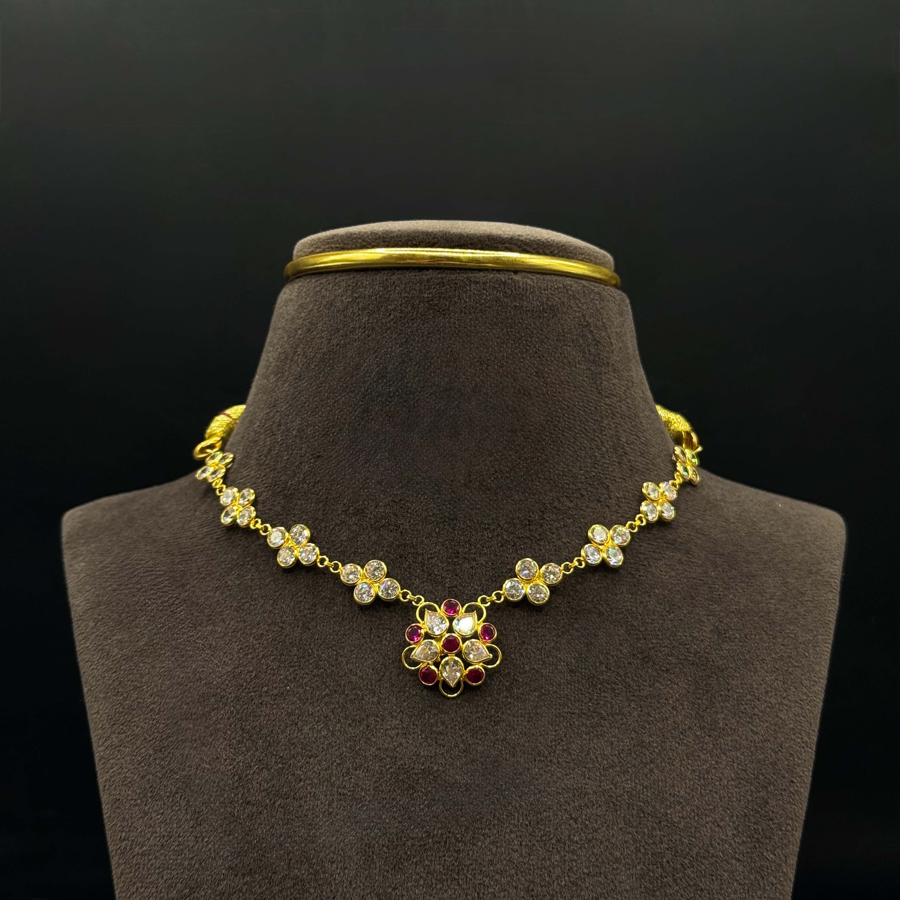 Kimtee Jewellers - Lightweight Flower Necklace
