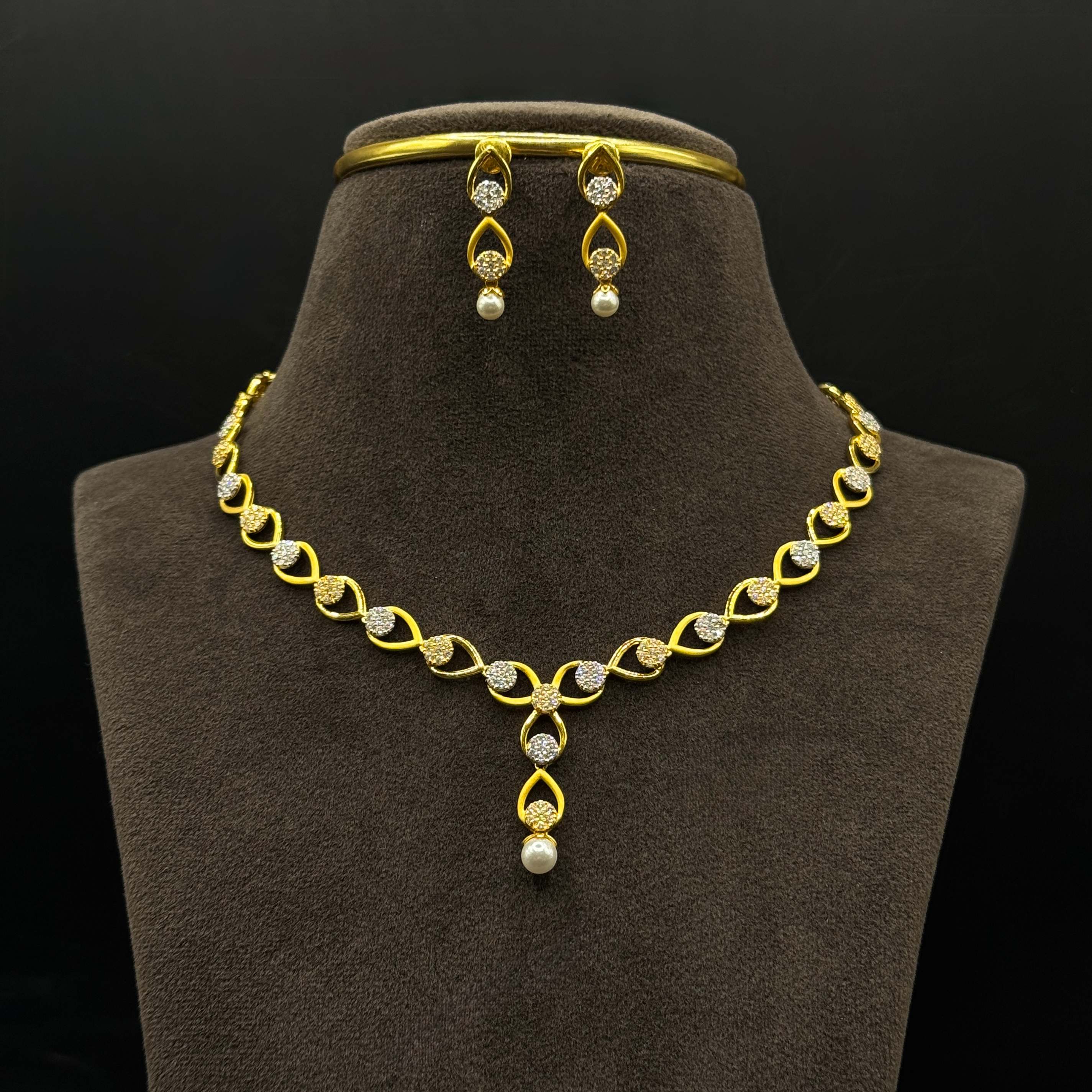 Kimtee Jewellers - Sea Pearl Gold Lightweight Necklace Set