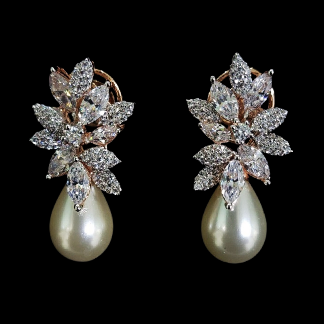 Kimtee Jewellers - Drape Luxe Pearl Hangings