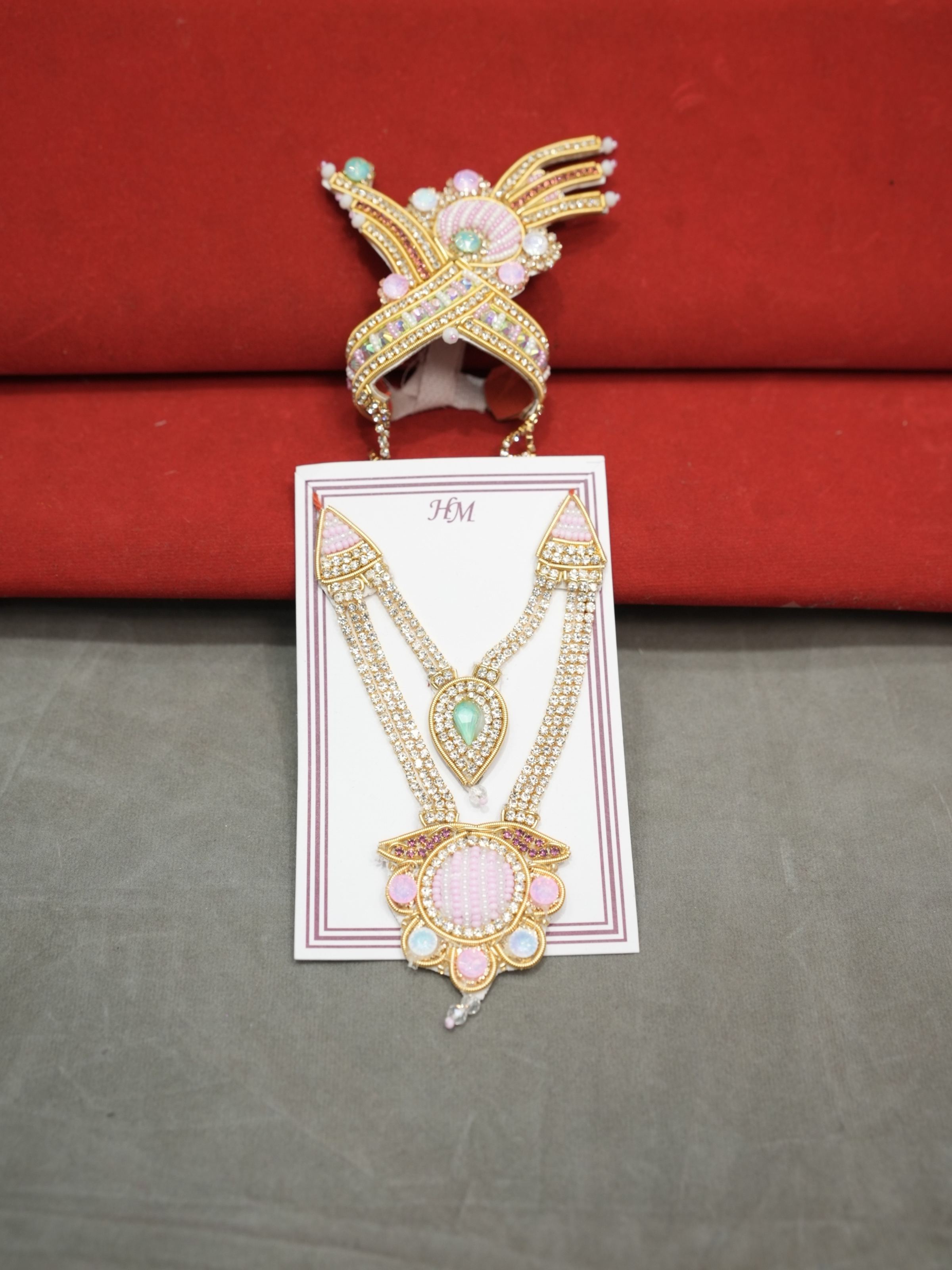 Maheshwari Fancy Store - Jari Mukut Haar White and Green