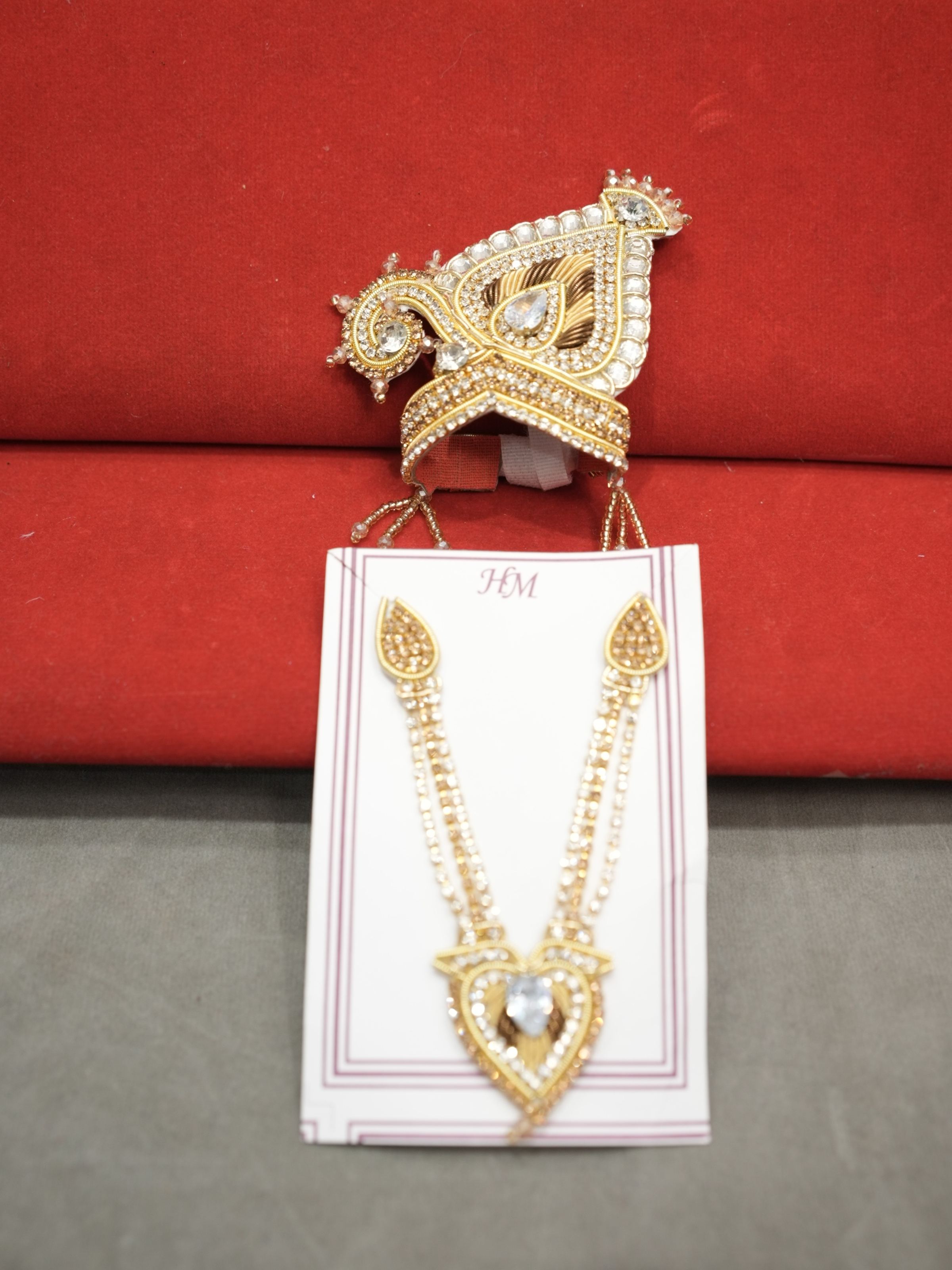 Maheshwari Fancy Store - Jari Mukut Haar Golden