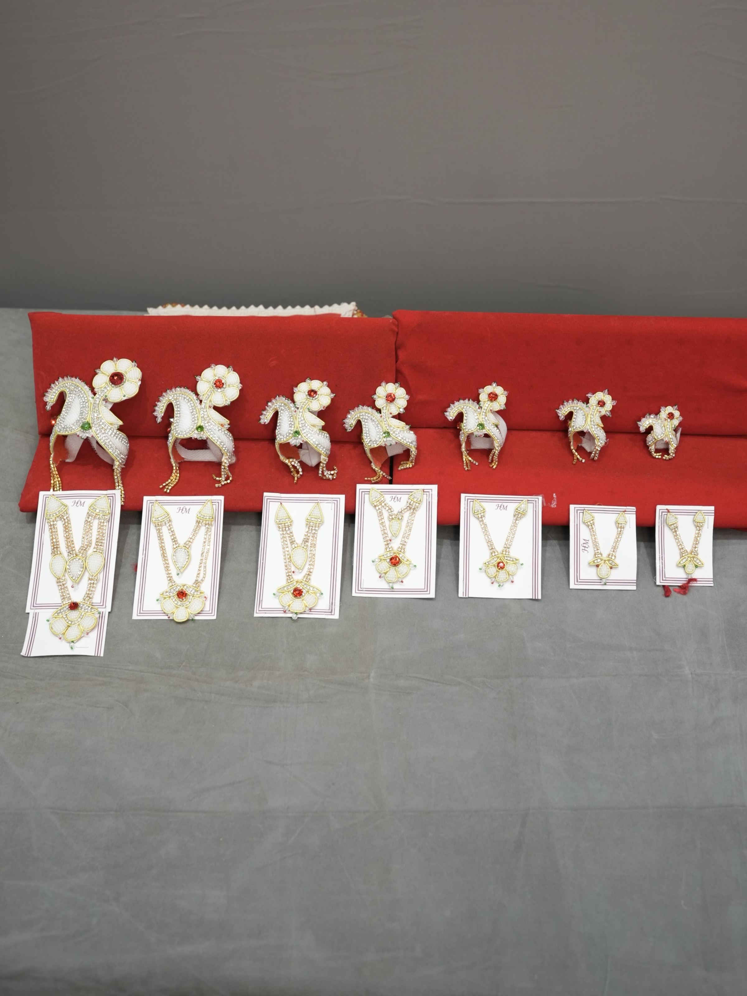 Maheshwari Fancy Store - Jari Mukut Haar White