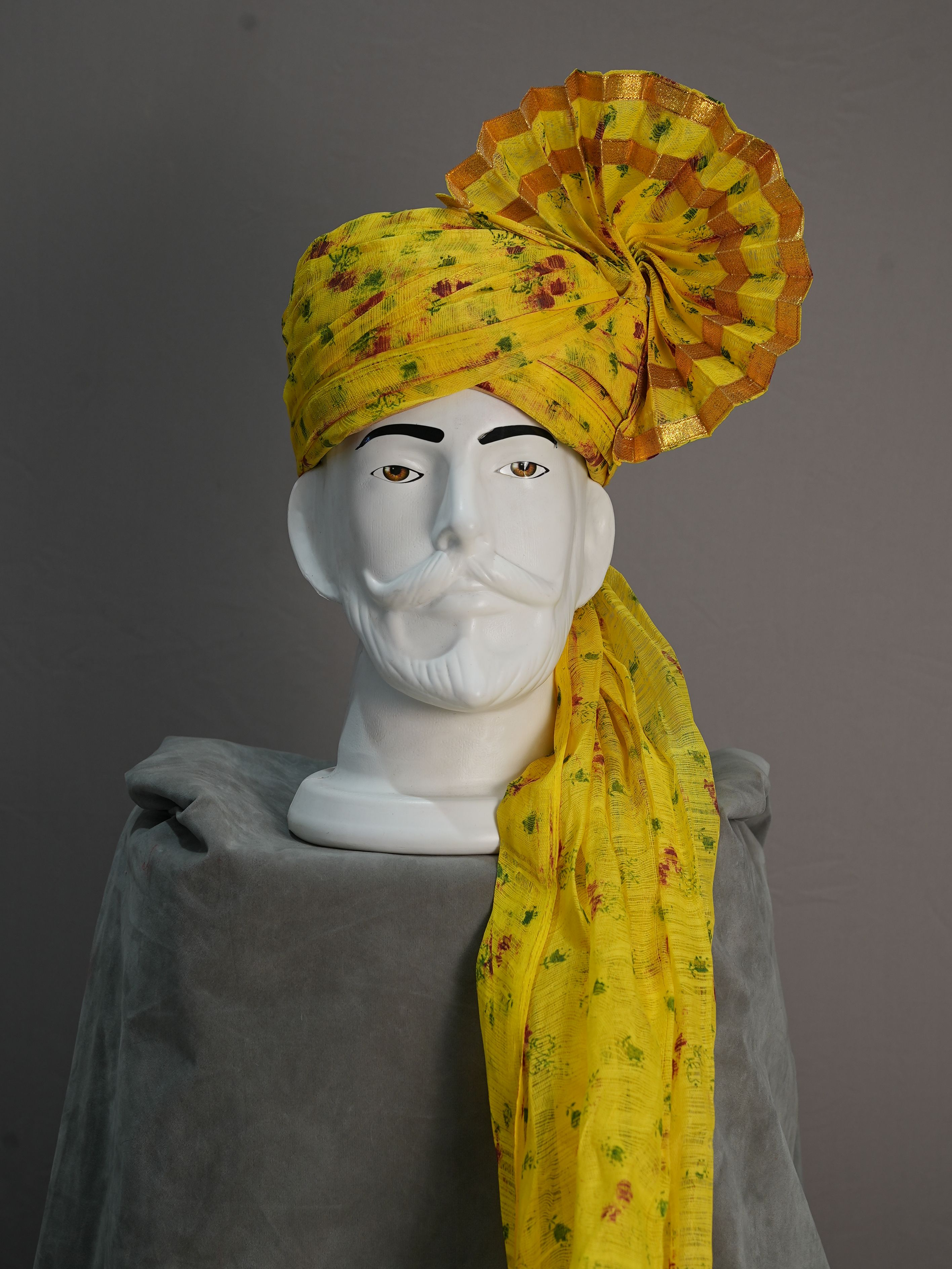 Mango Makhi Turra Pagdi