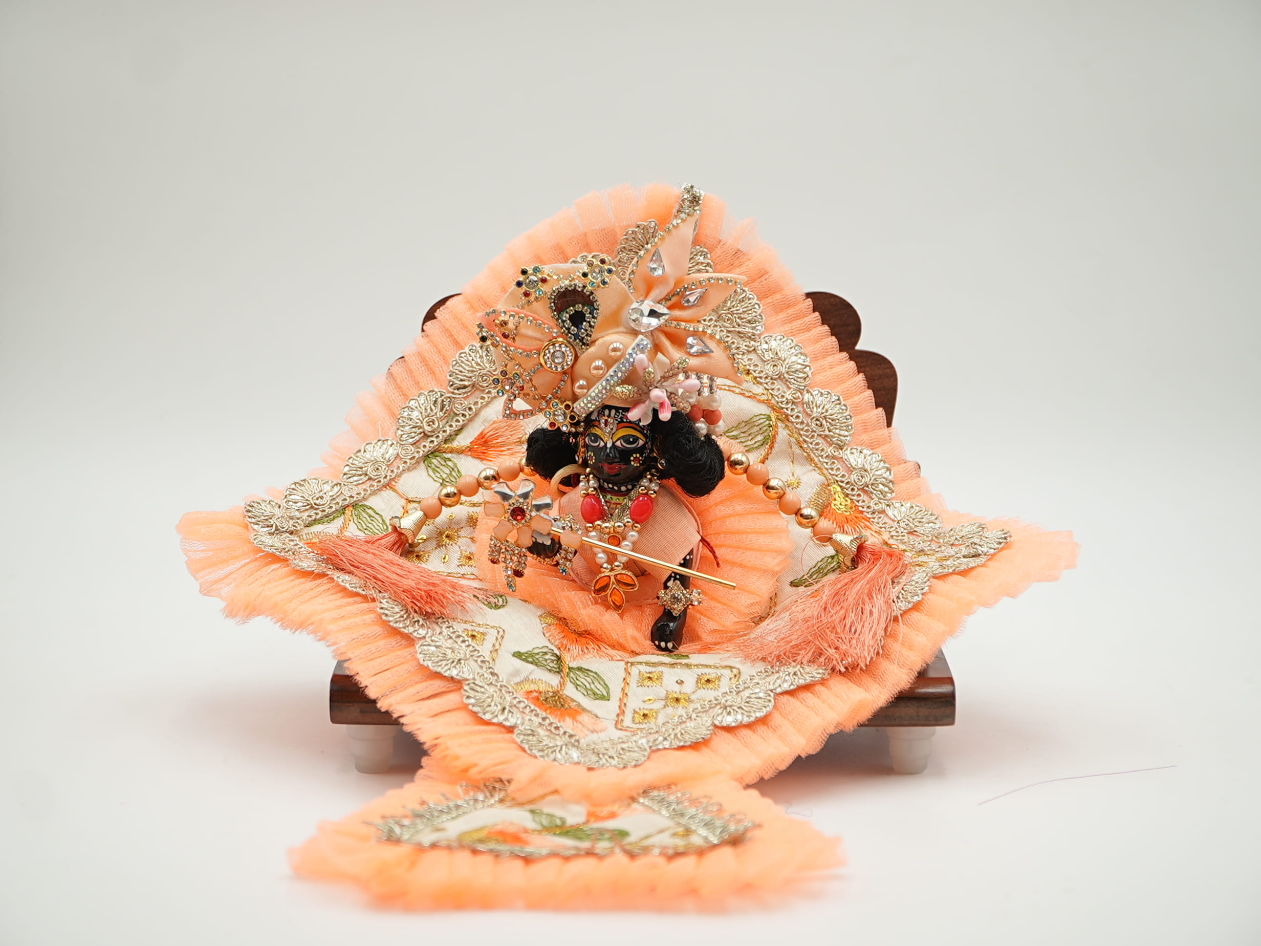 Maheshwari Fancy Store - Kite Poshak 8 inch