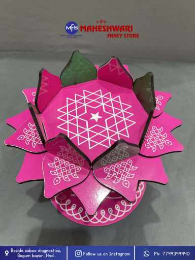 Lotus Stand