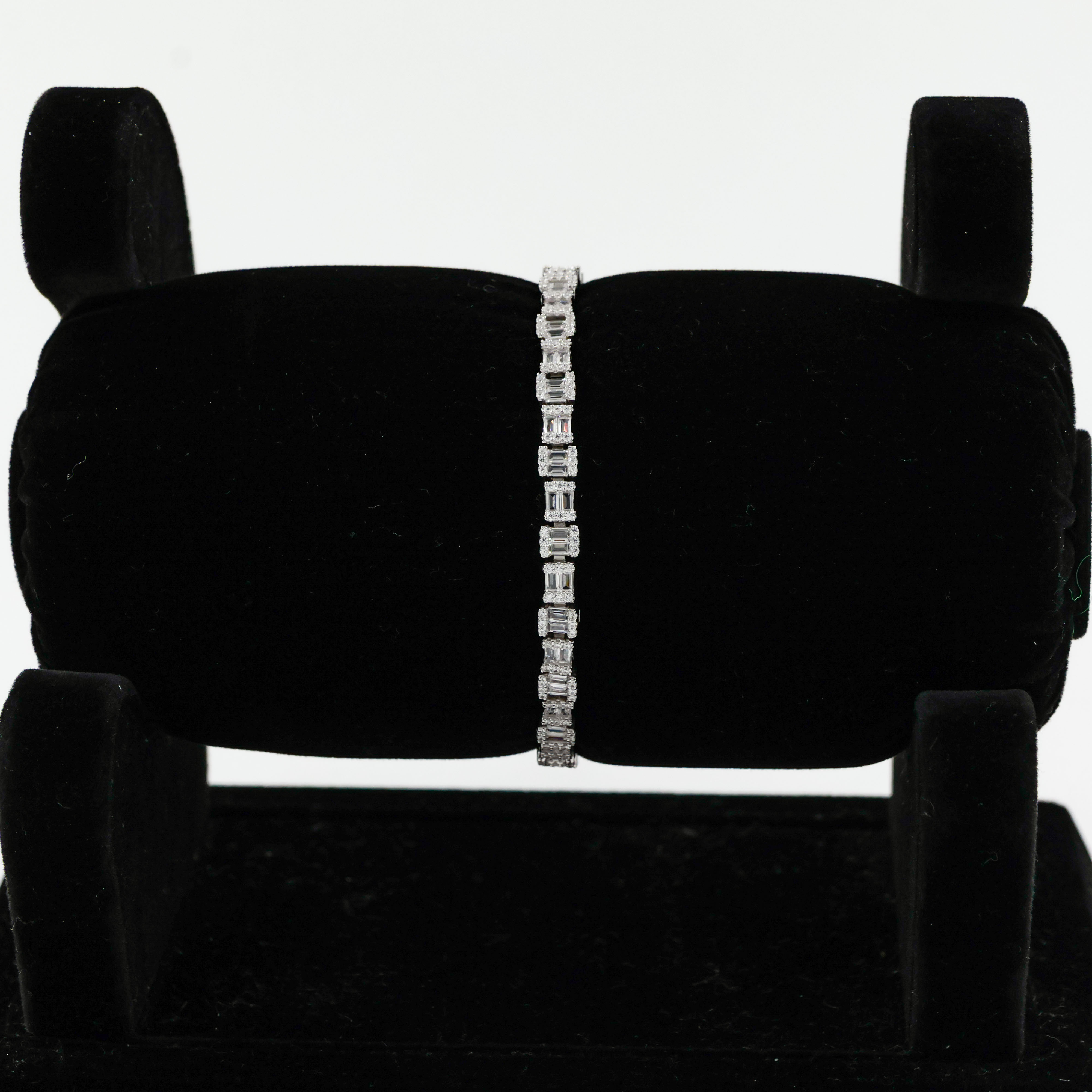 Shri Modi Jewellers - Square Link Silver Bracelet