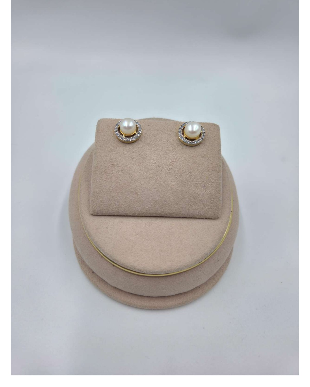 Premium Silver Pearl Stud Earring