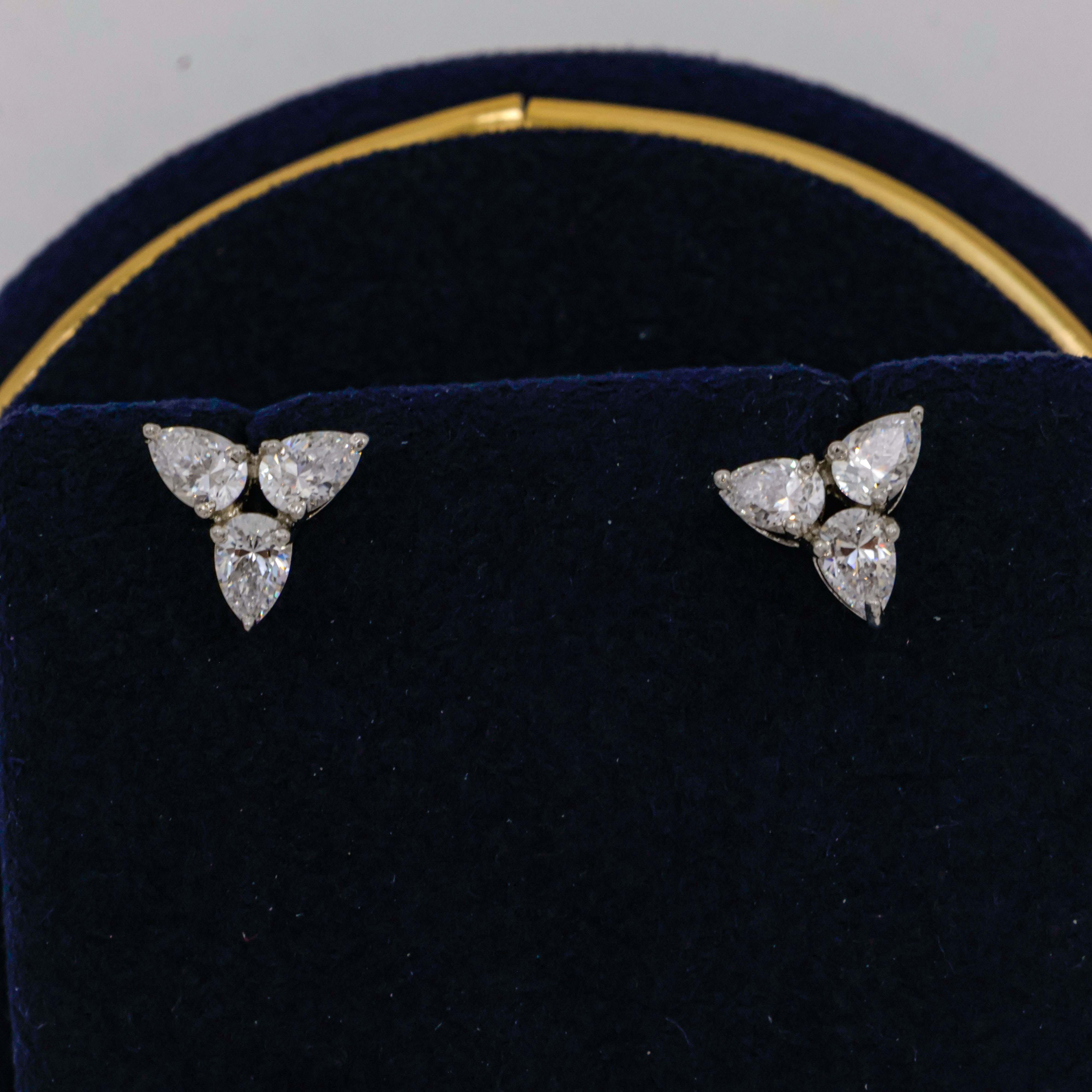 92.5 Silver Earring - 