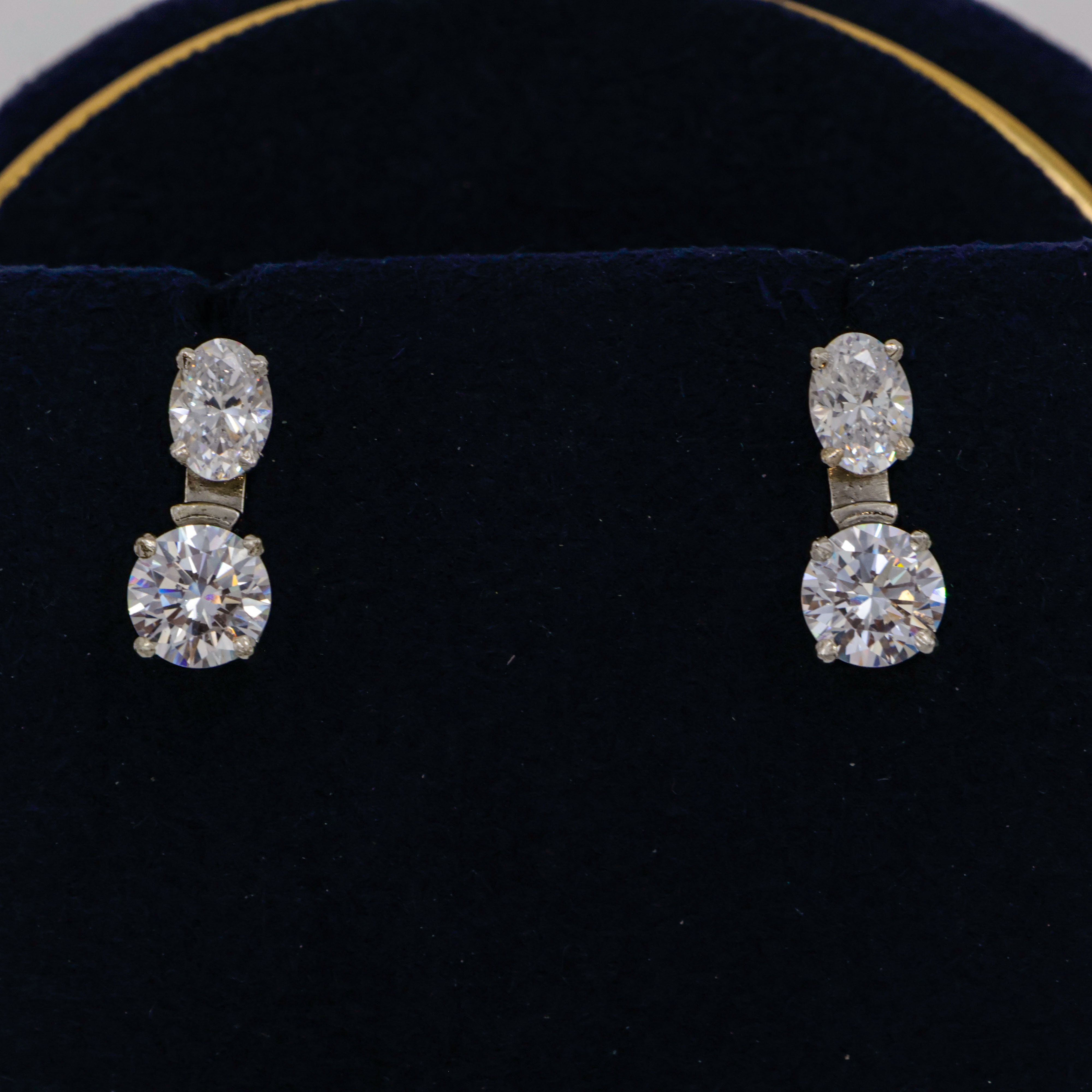 92.5 Silver Earring - 