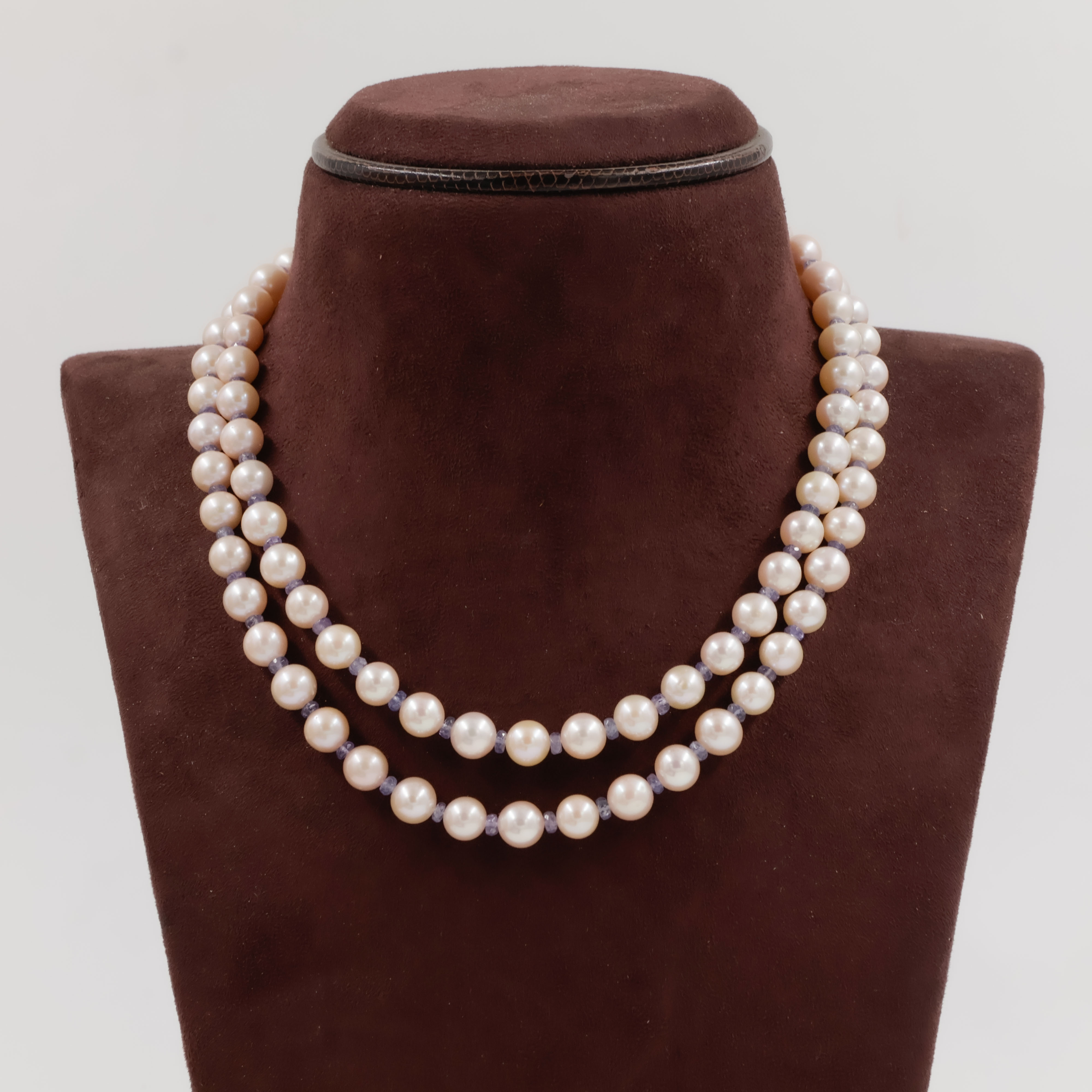 Pearls Necklace - 