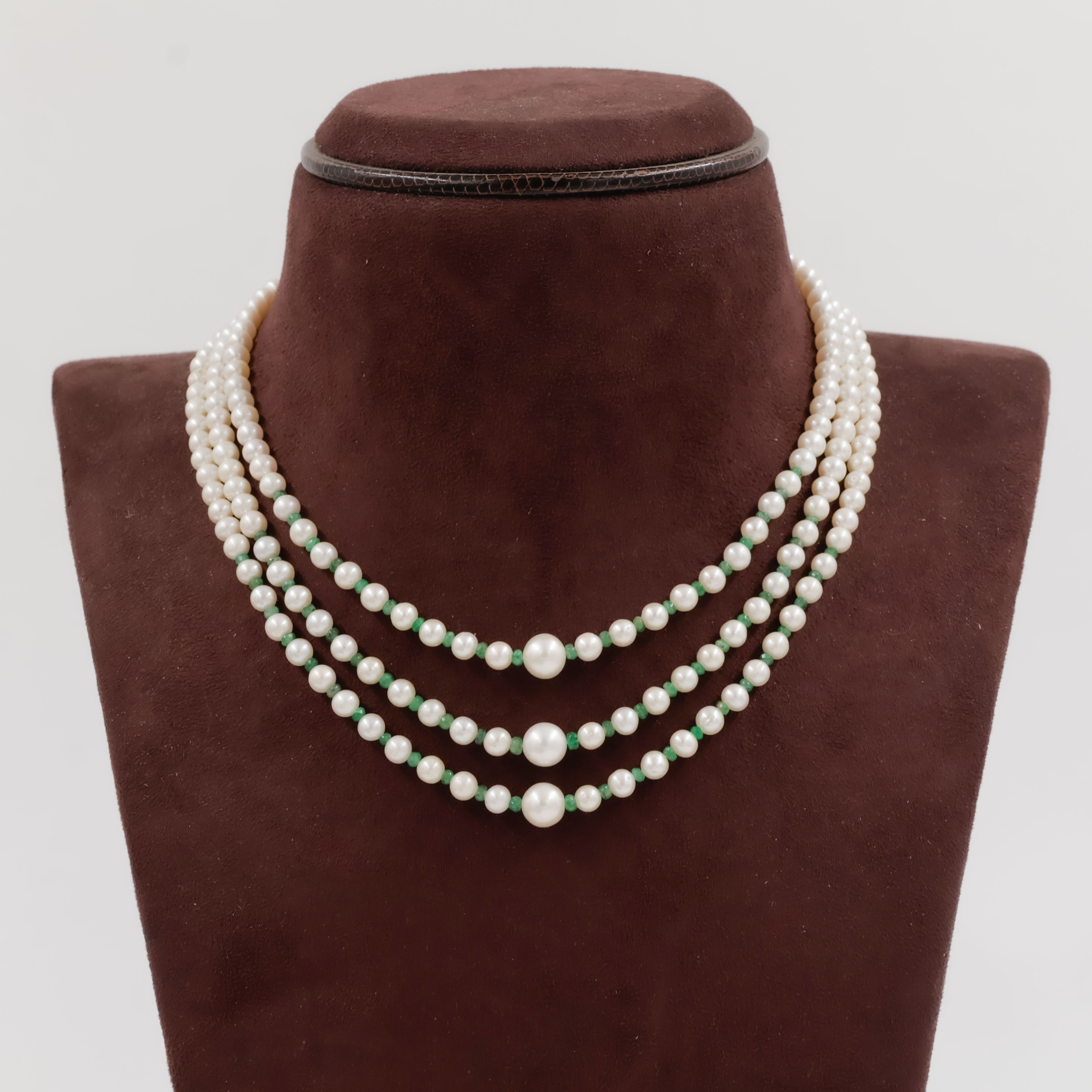 Pearls Necklace - 