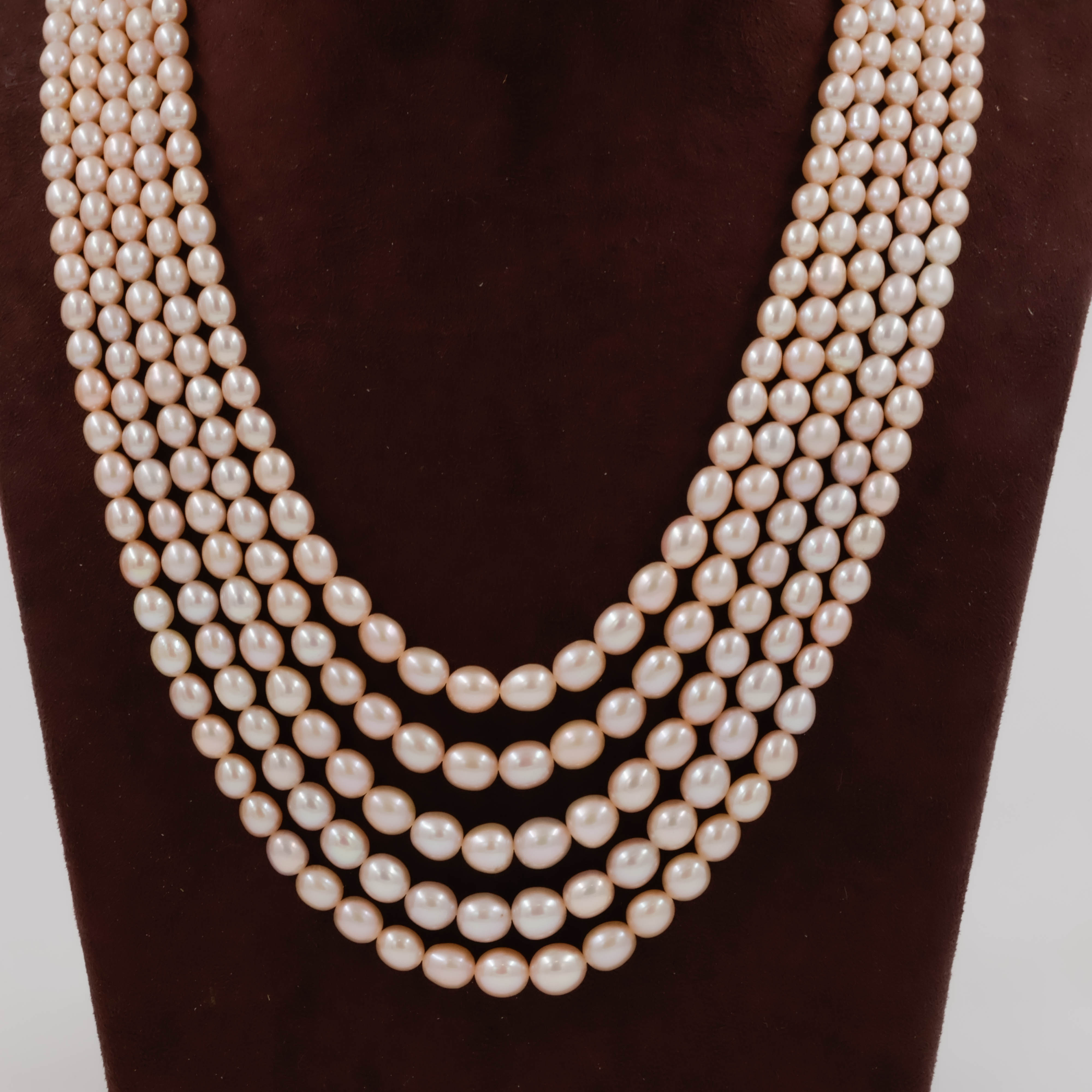 Pearls Necklace - 