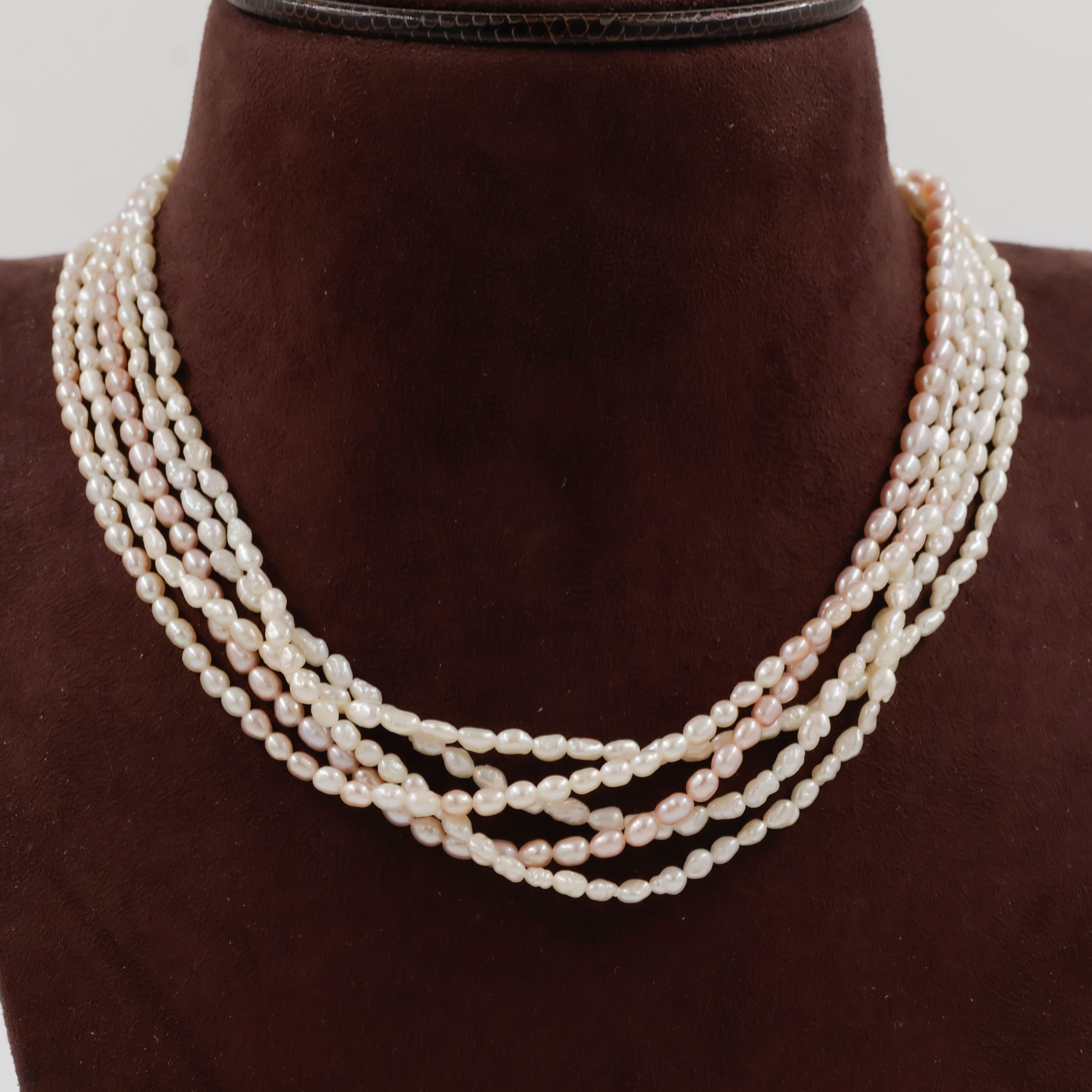 Pearls Necklace - 