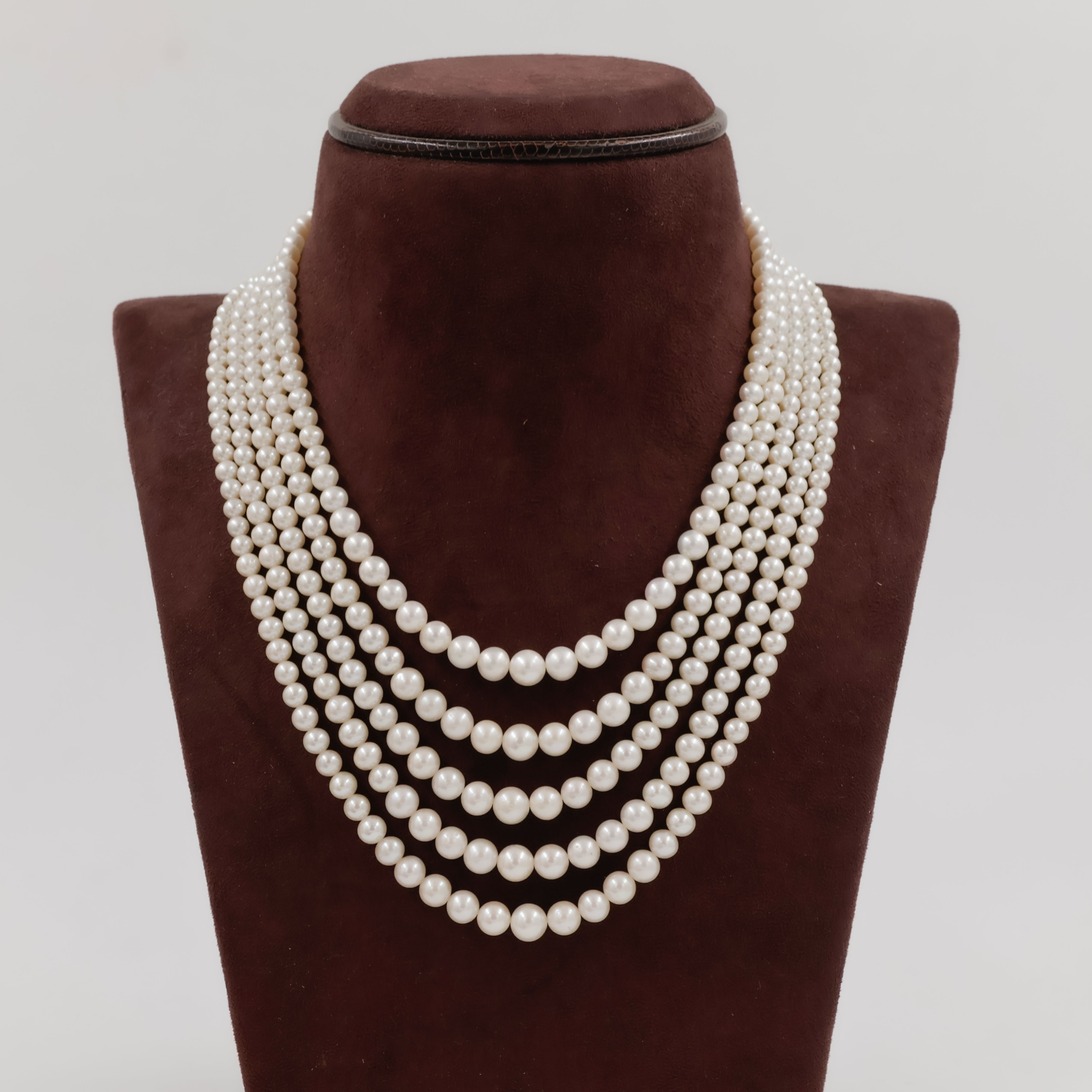 Pearls Necklace - 