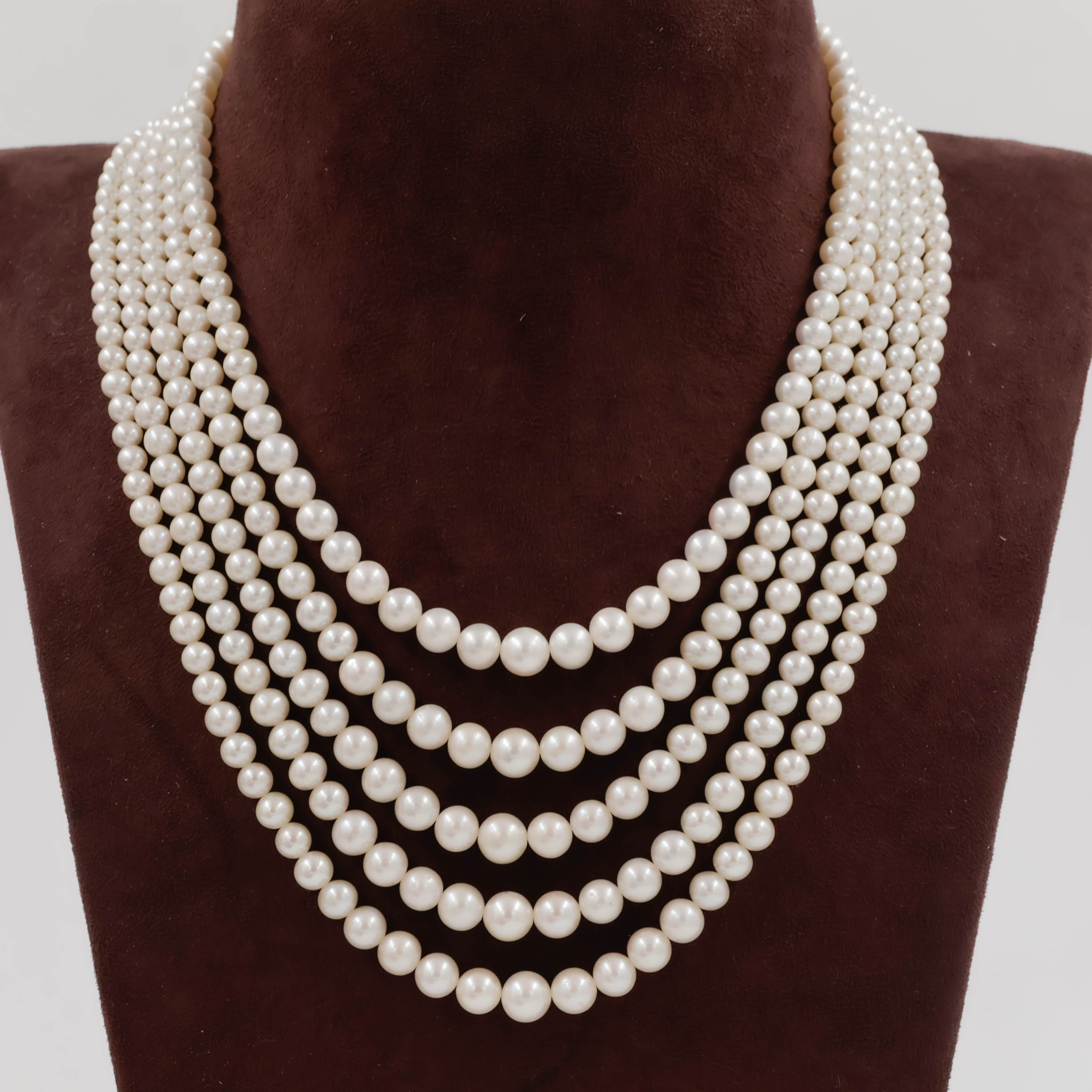 Pearls Necklace - 