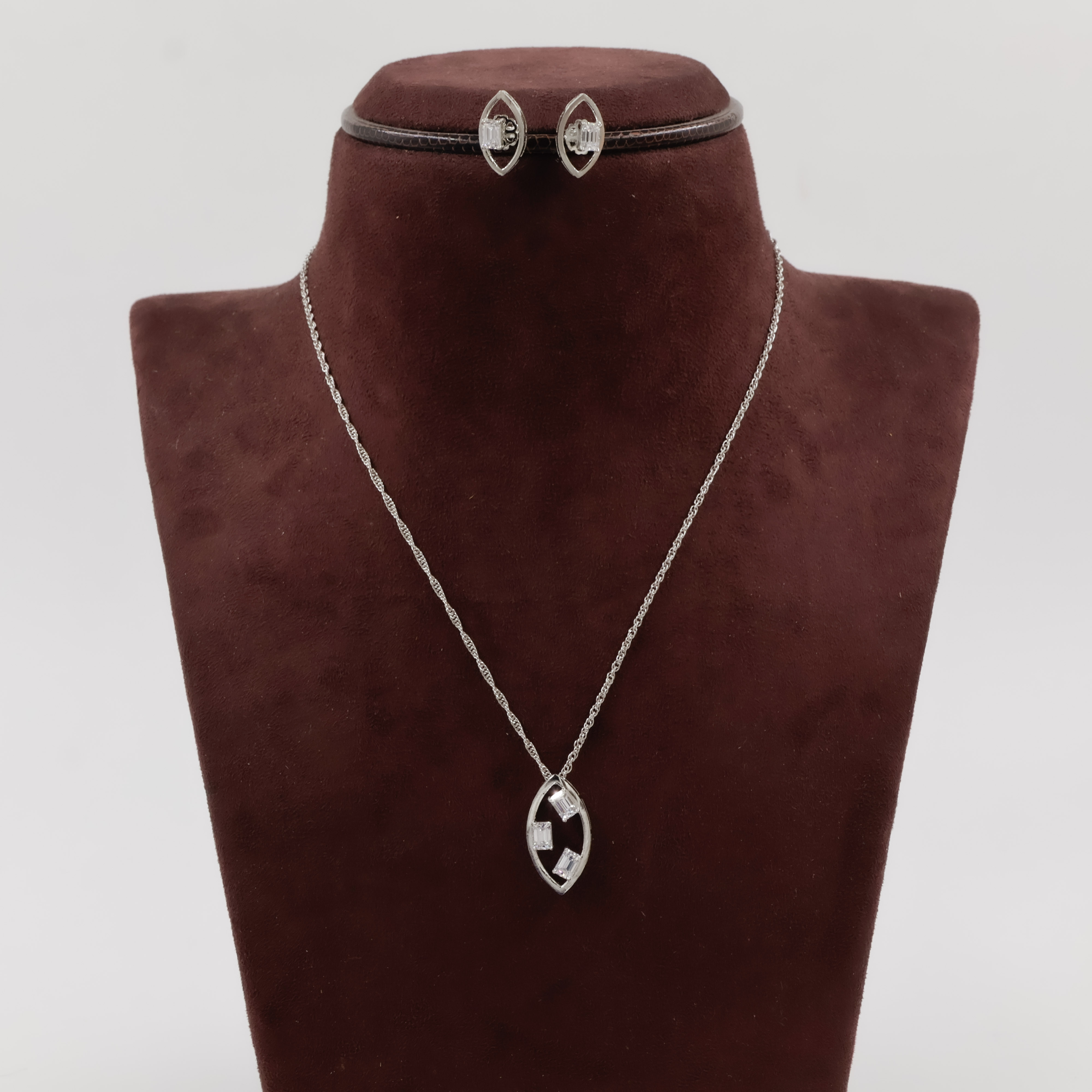 92.5 Silver Pendant Set - 